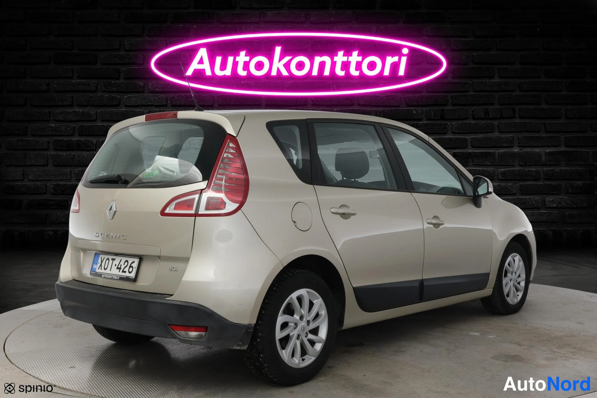 Beige Renault Scenic 2011, takaviisto, kuva 5