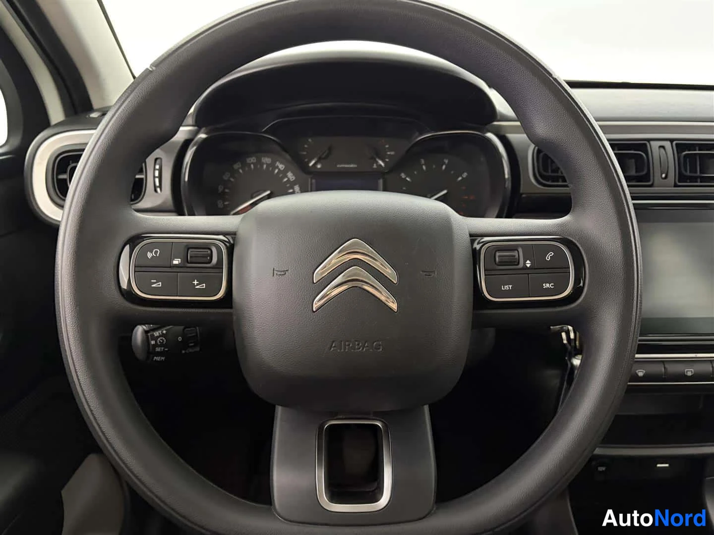 Valkoinen Citroen C3 2023, yksityiskohta, kuva 24
