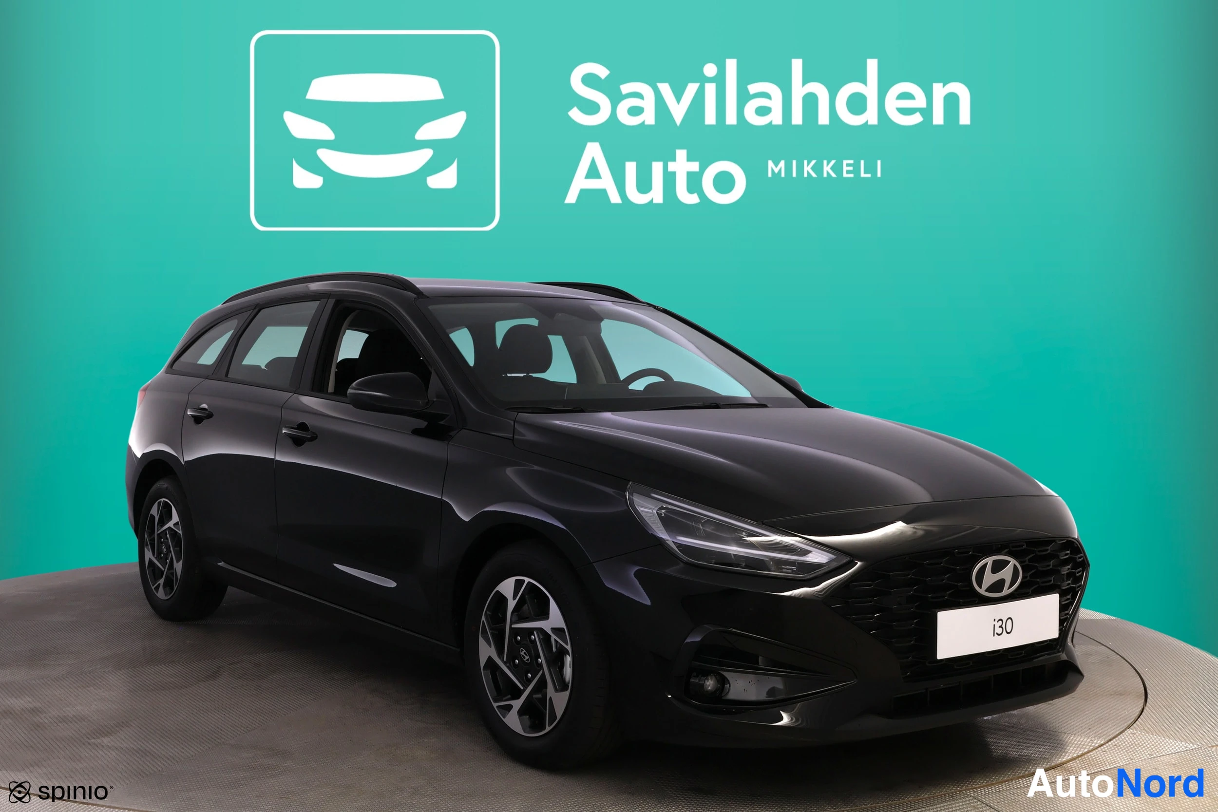 Musta Hyundai i30 2026, etuviisto, keula oikealle, kuva 6