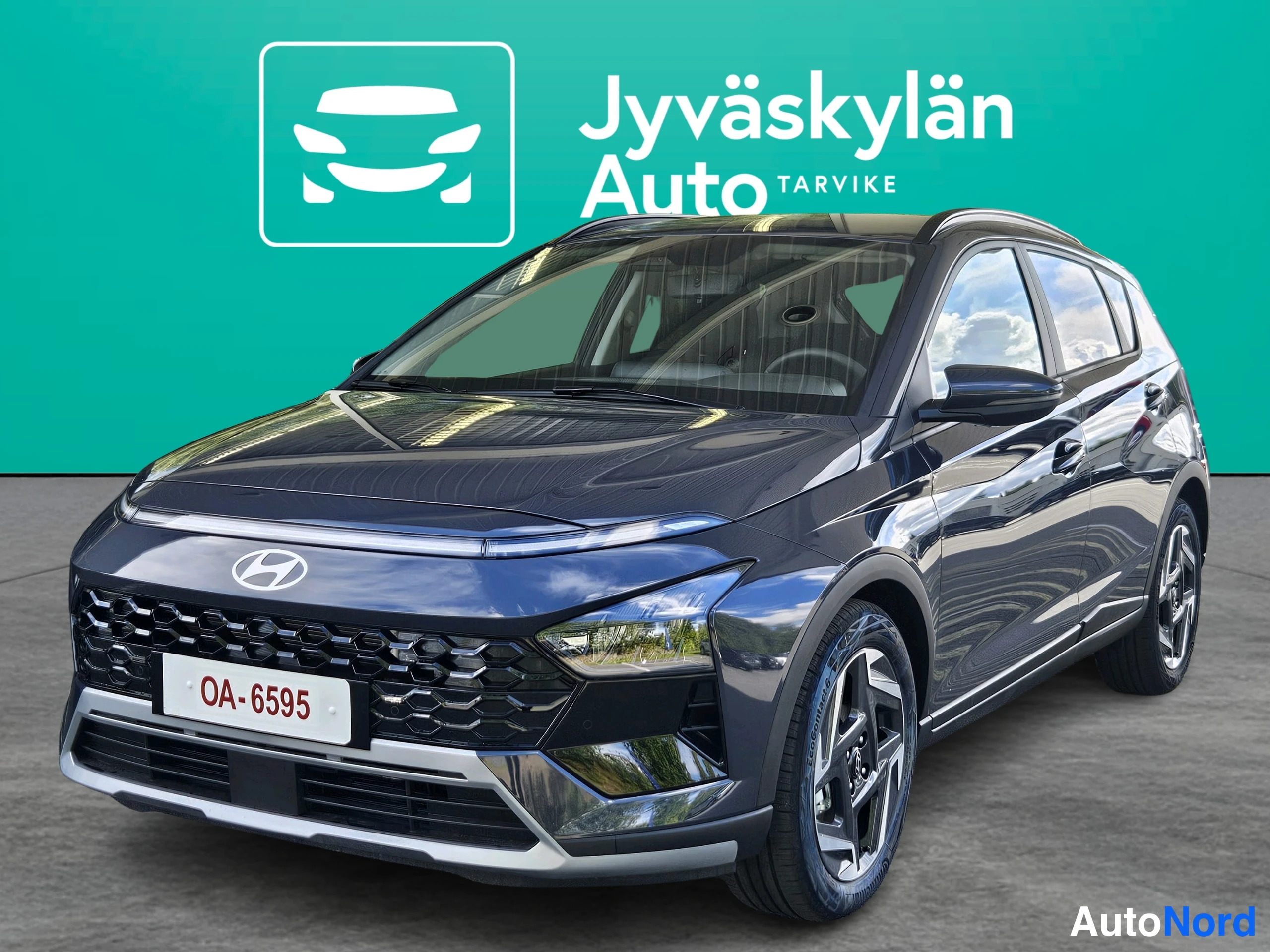 Harmaa Hyundai Bayon 2026, etuviisto, keula vasemmalle, kuva 4