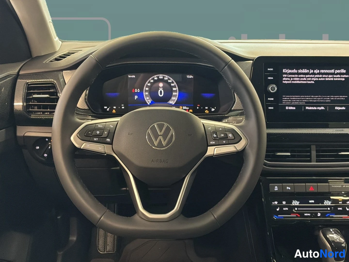 Harmaa Volkswagen T-Cross 2026, ohjaamo, kuva 8