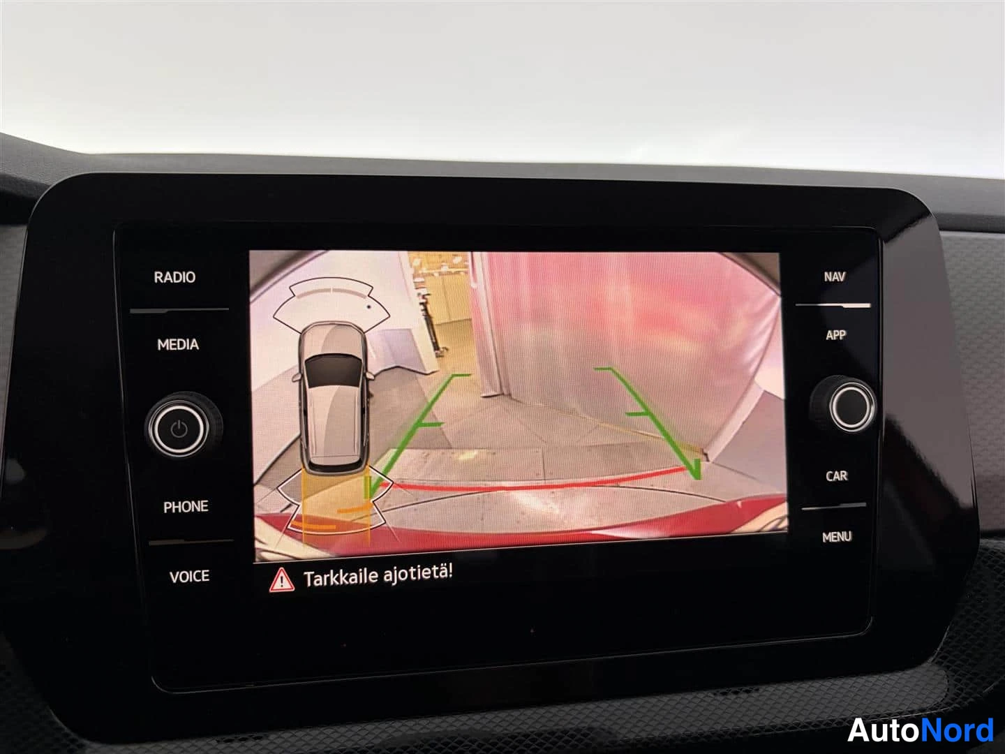 Punainen Volkswagen T-Cross 2026, yksityiskohta, kuva 27