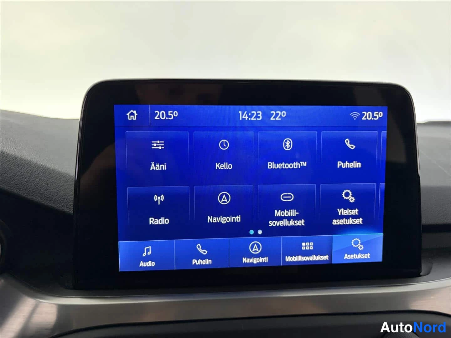 Harmaa Ford Focus 2020, yksityiskohta, kuva 24