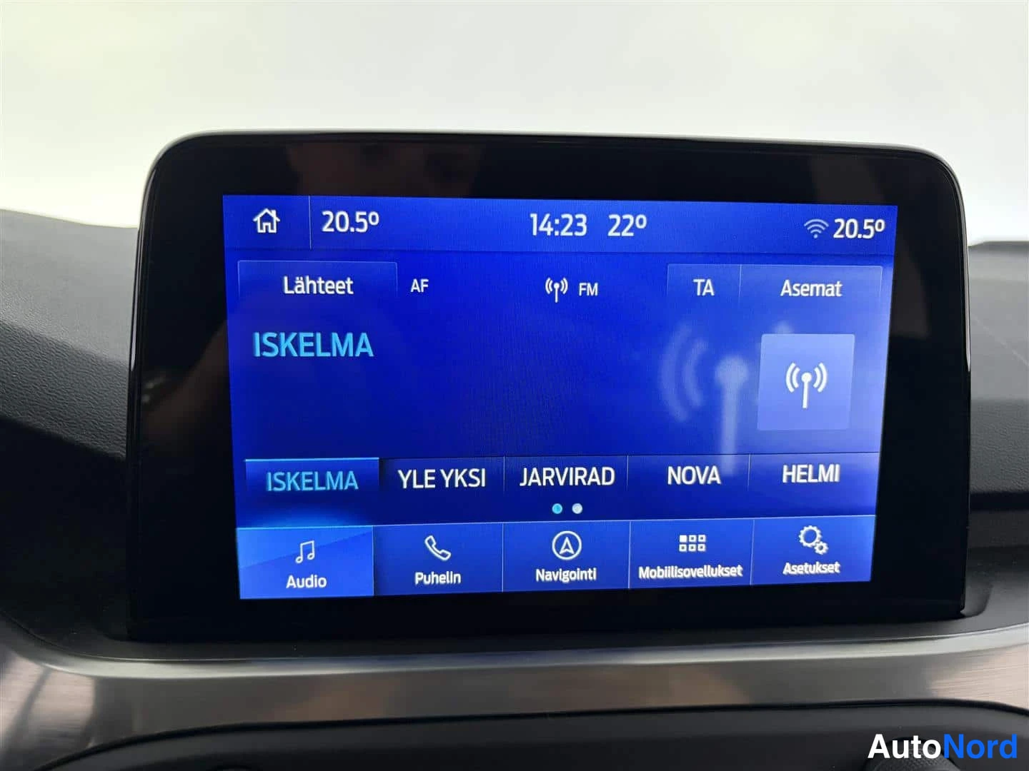 Harmaa Ford Focus 2020, yksityiskohta, kuva 28
