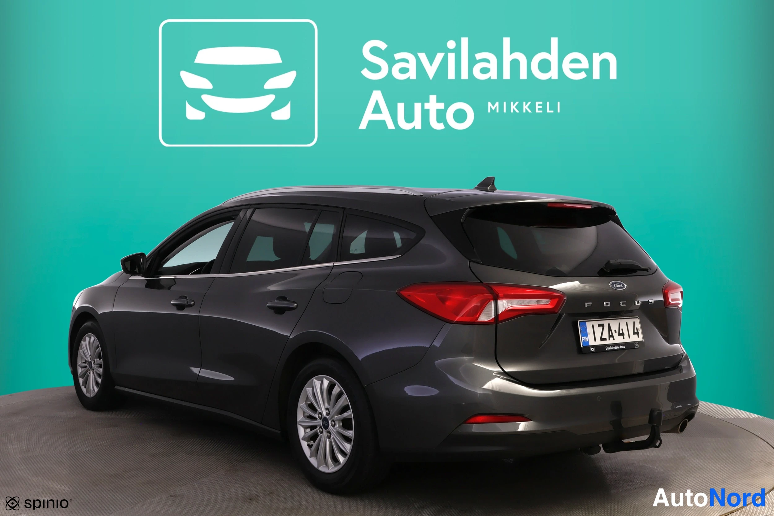 Harmaa Ford Focus 2020, takaviisto, kuva 10