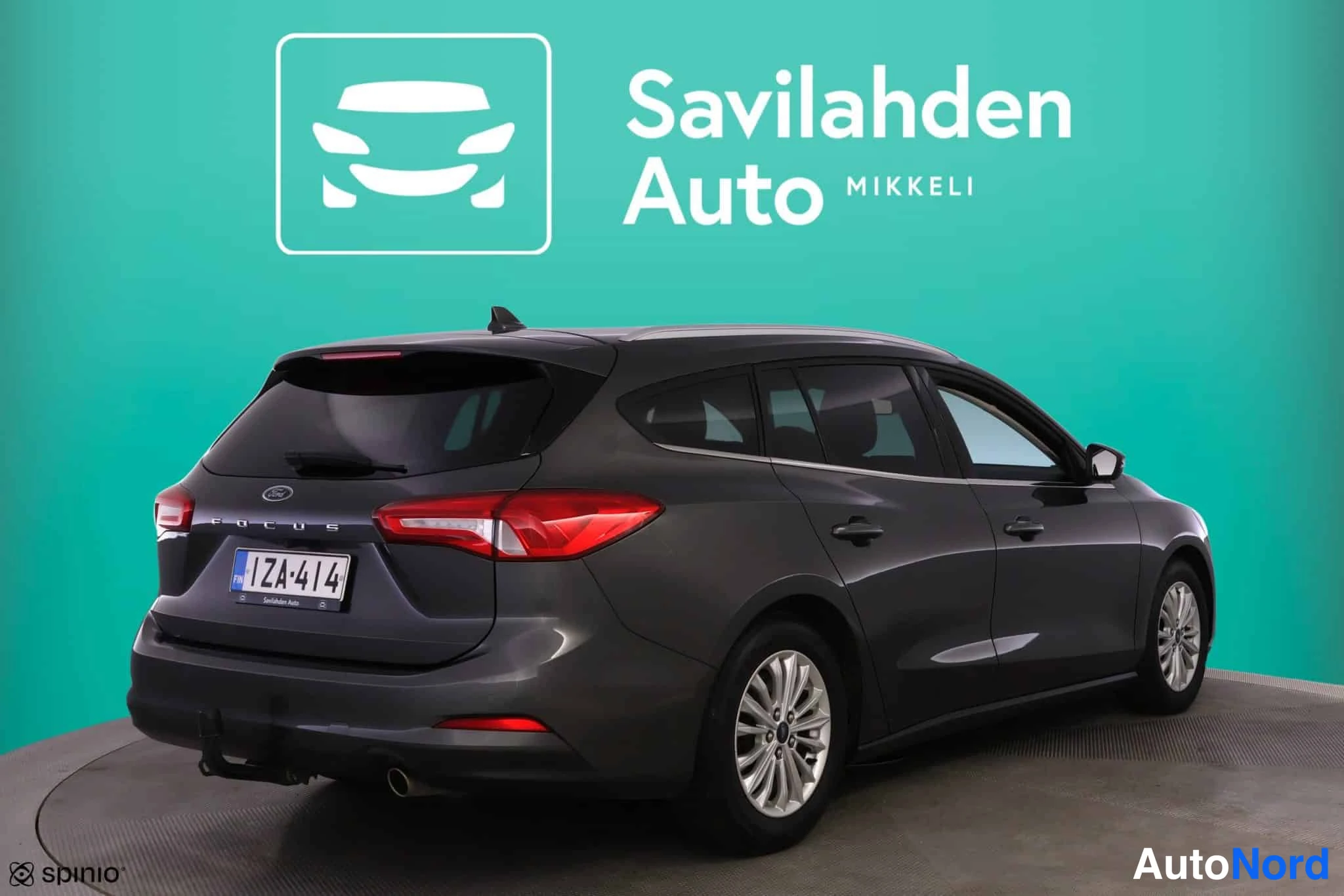 Harmaa Ford Focus 2020, takaviisto, kuva 11