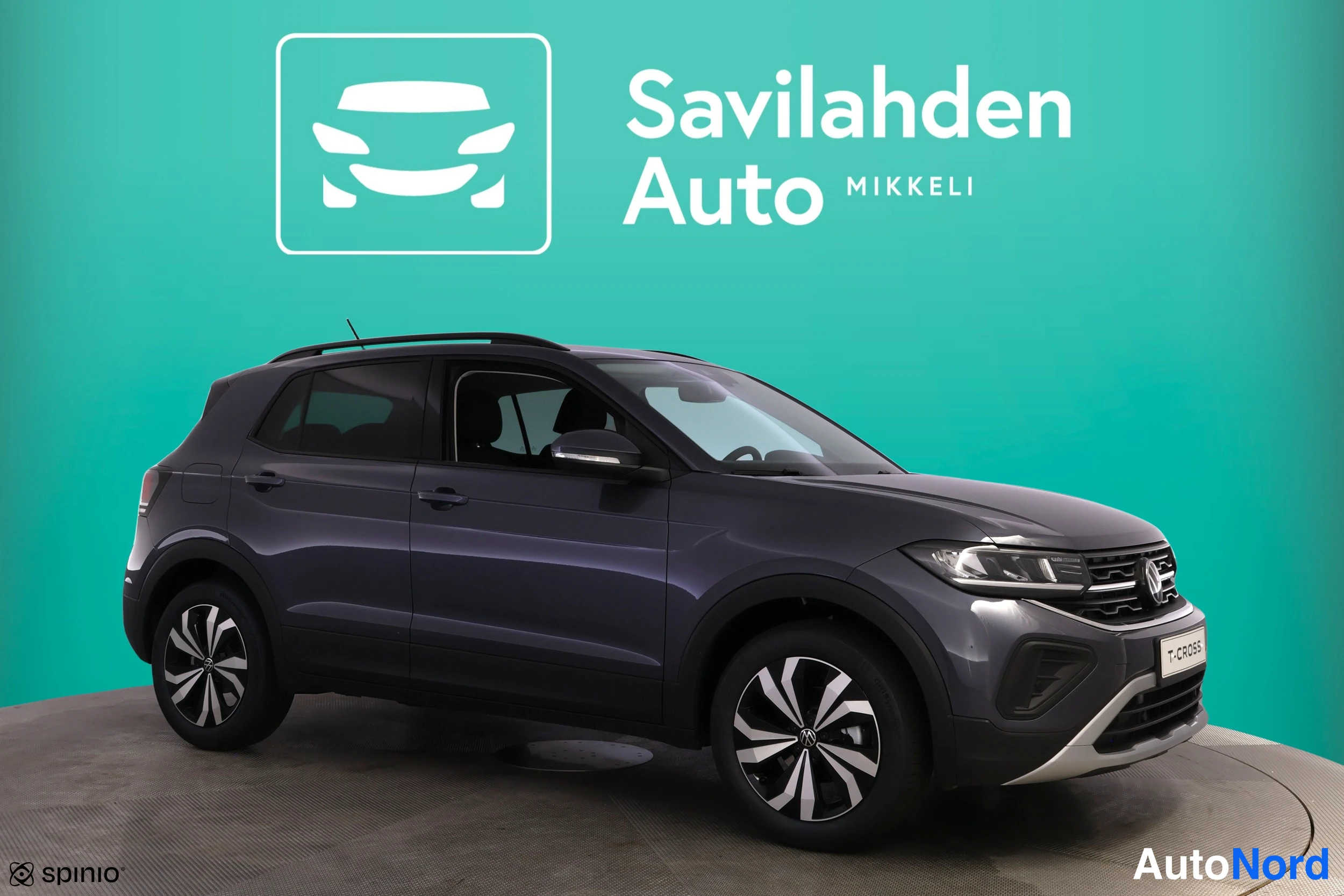 Harmaa Volkswagen T-Cross 2026, etuviisto, keula oikealle, kuva 4