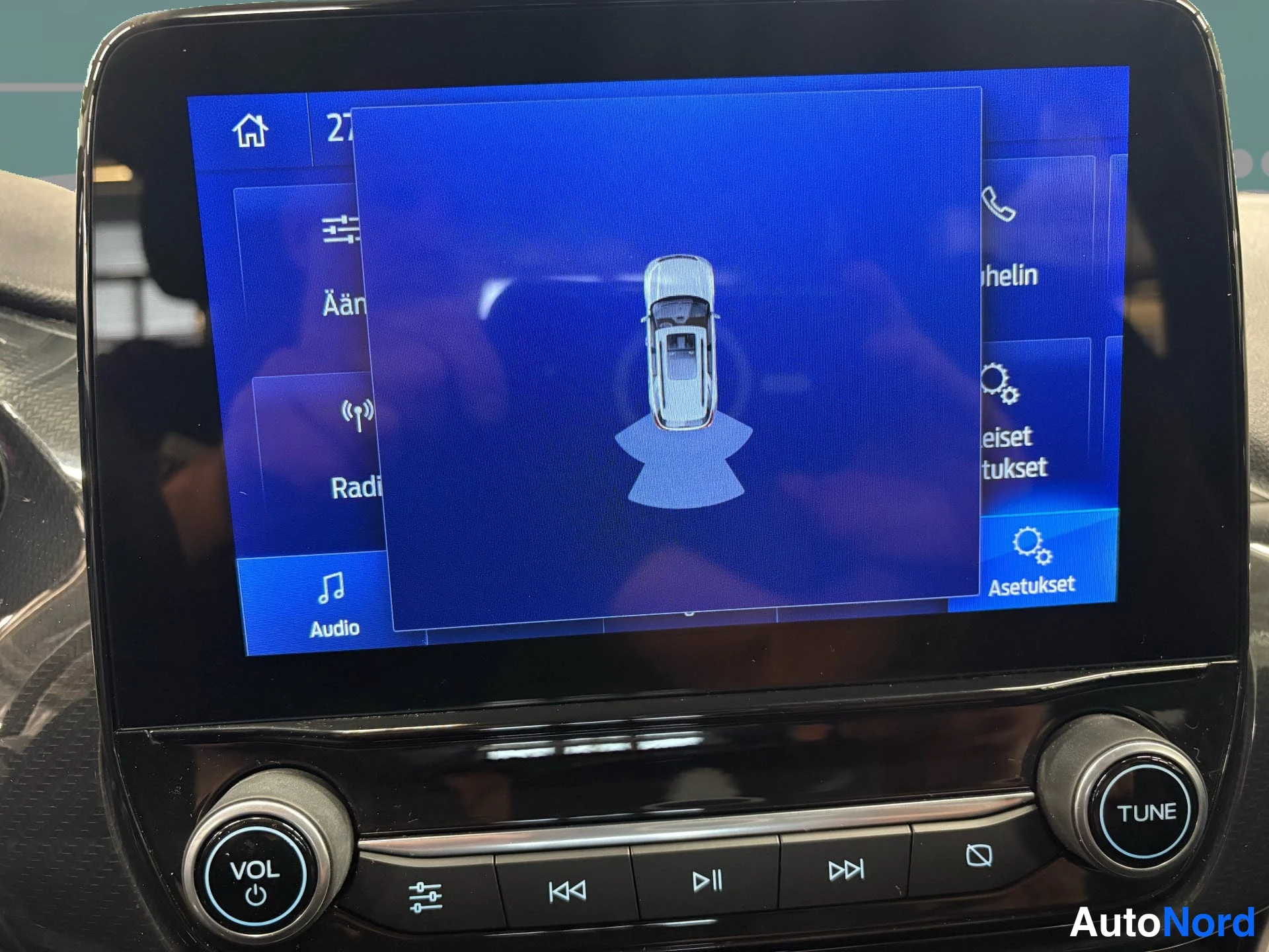 Valkoinen Ford Puma 2021, yksityiskohta, kuva 17