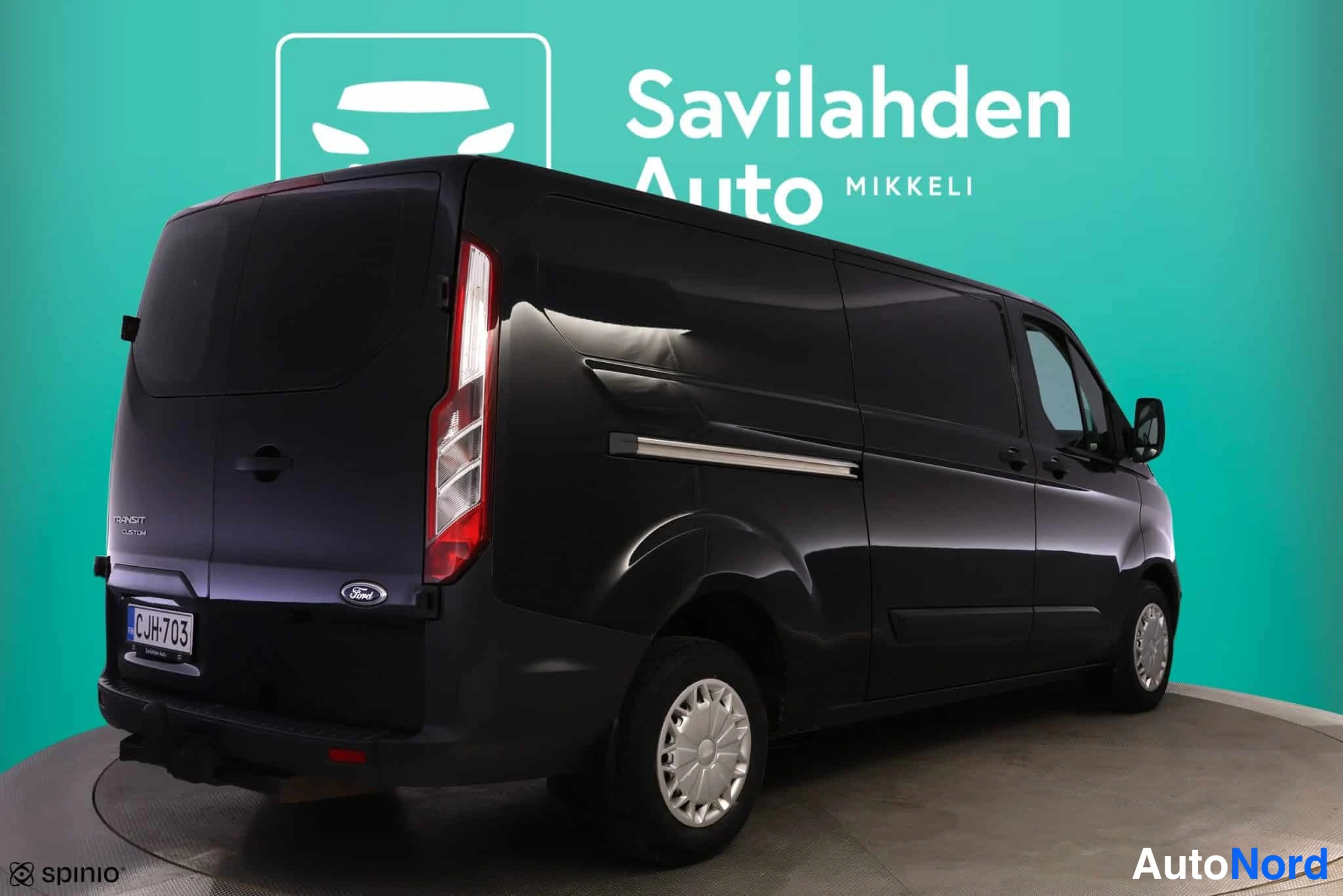 Svart Ford Transit Custom 2014, snett bakifrån, bild 11