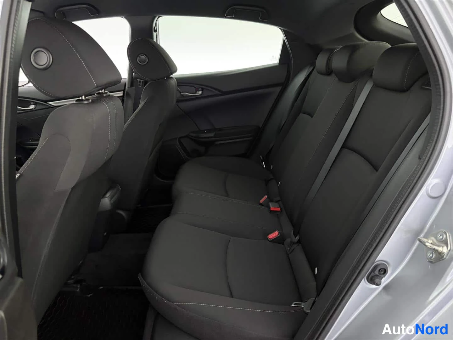 Hopea Honda Civic 2018, takaistuimet, kuva 18