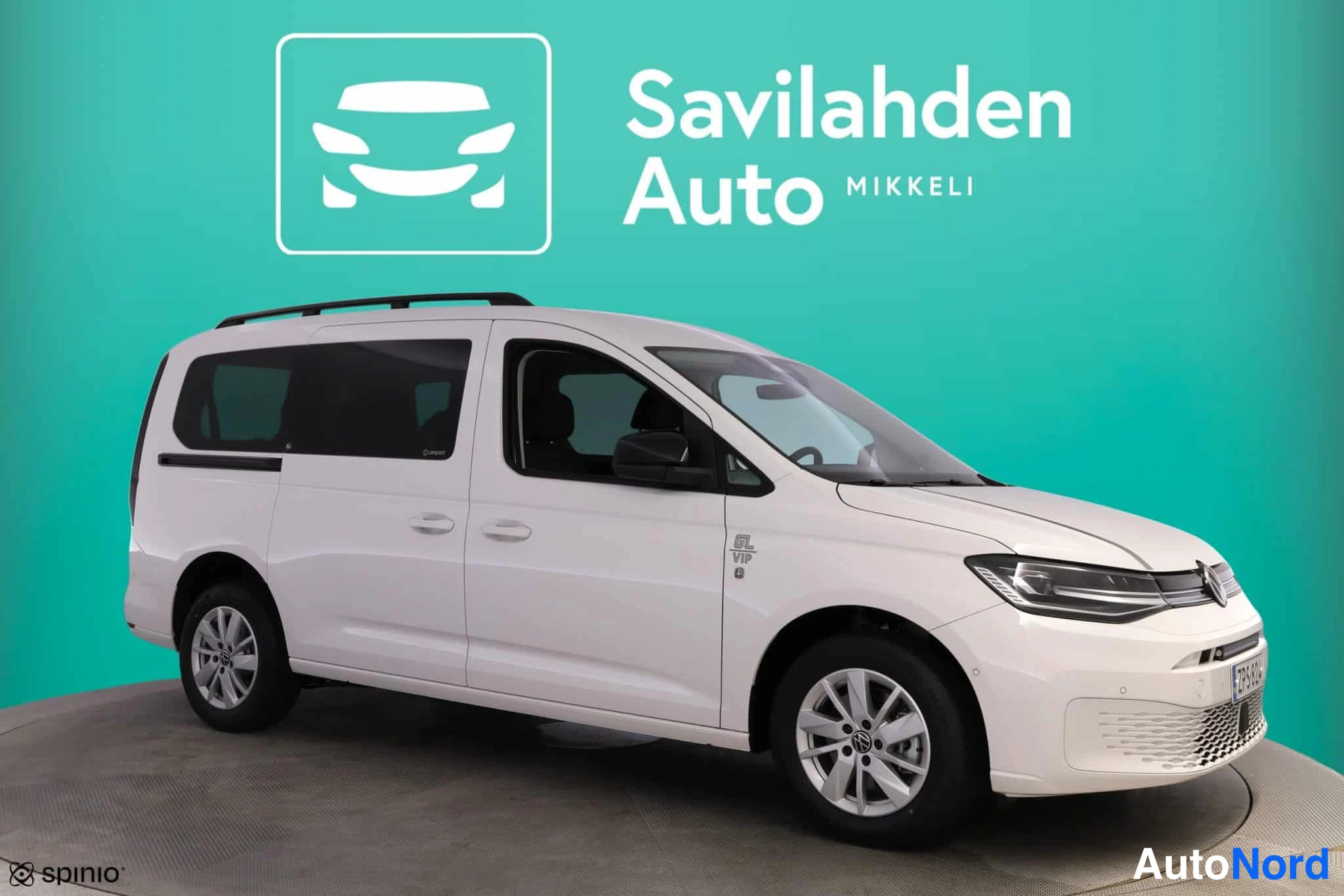 Valkoinen Volkswagen Caddy 2026, etuviisto, keula oikealle, kuva 3