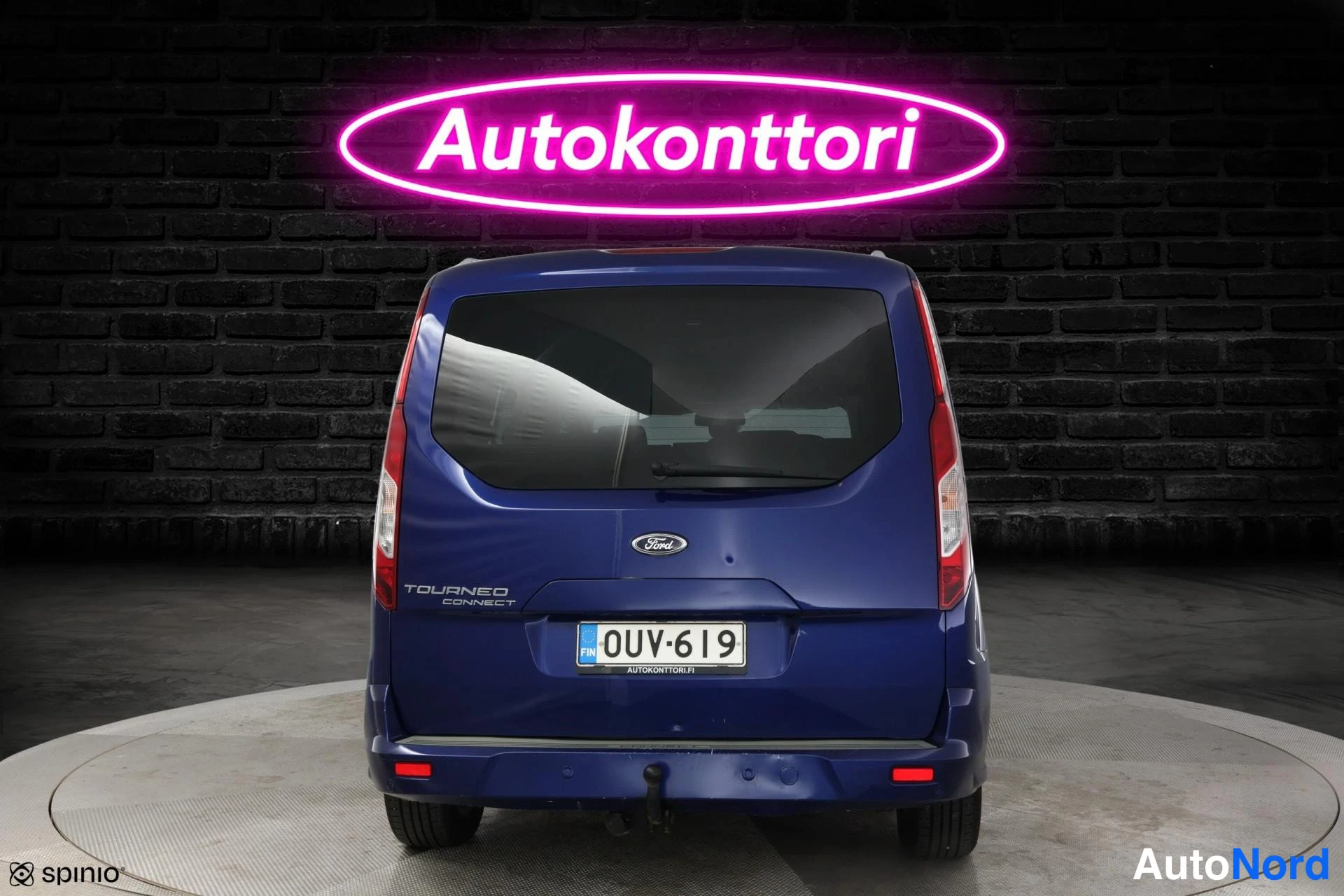 Sininen Ford Tourneo Connect 2016, takaa, kuva 6