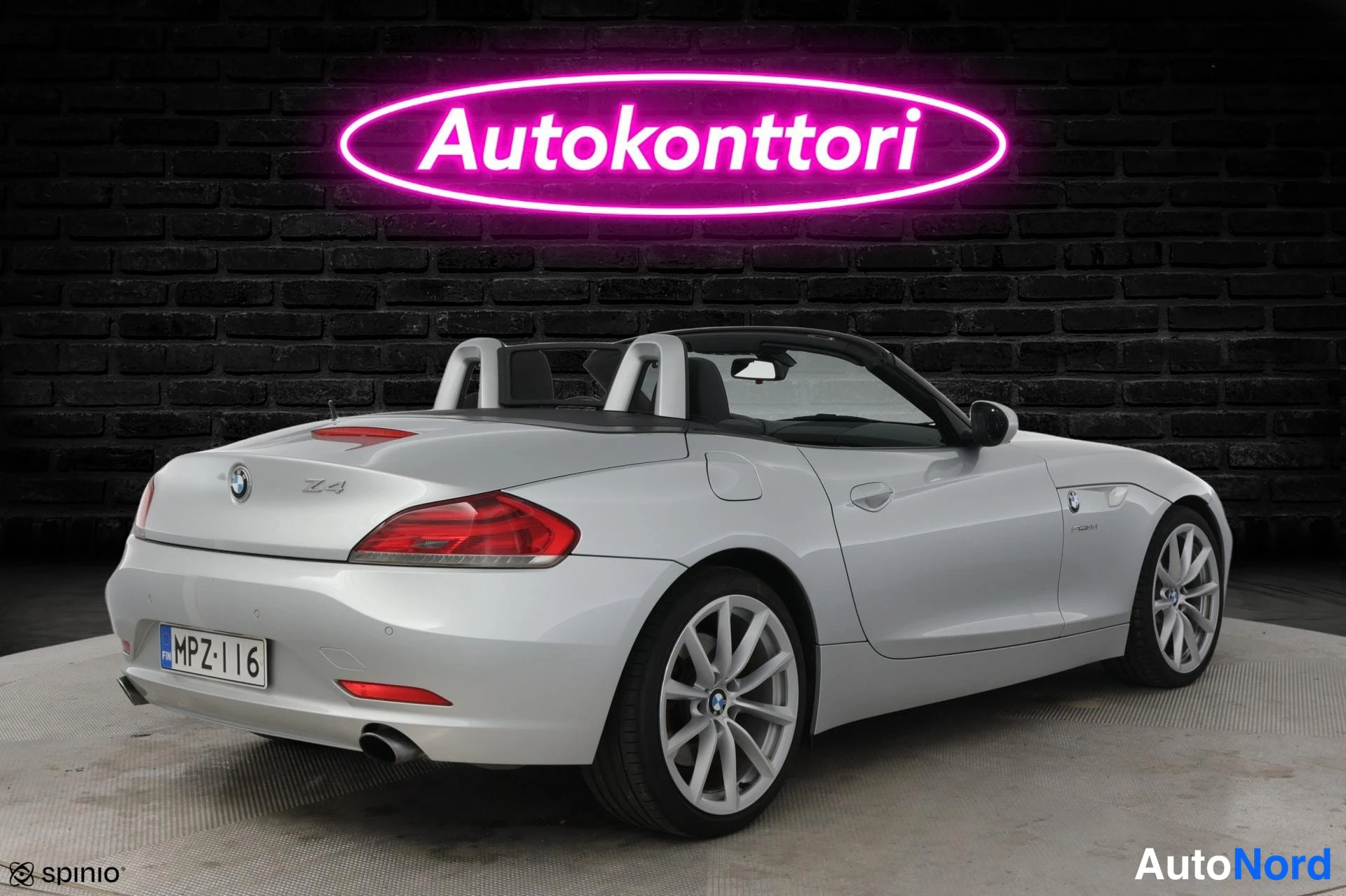 Hopea BMW Z4 sDrive 2010, takaviisto, kuva 5