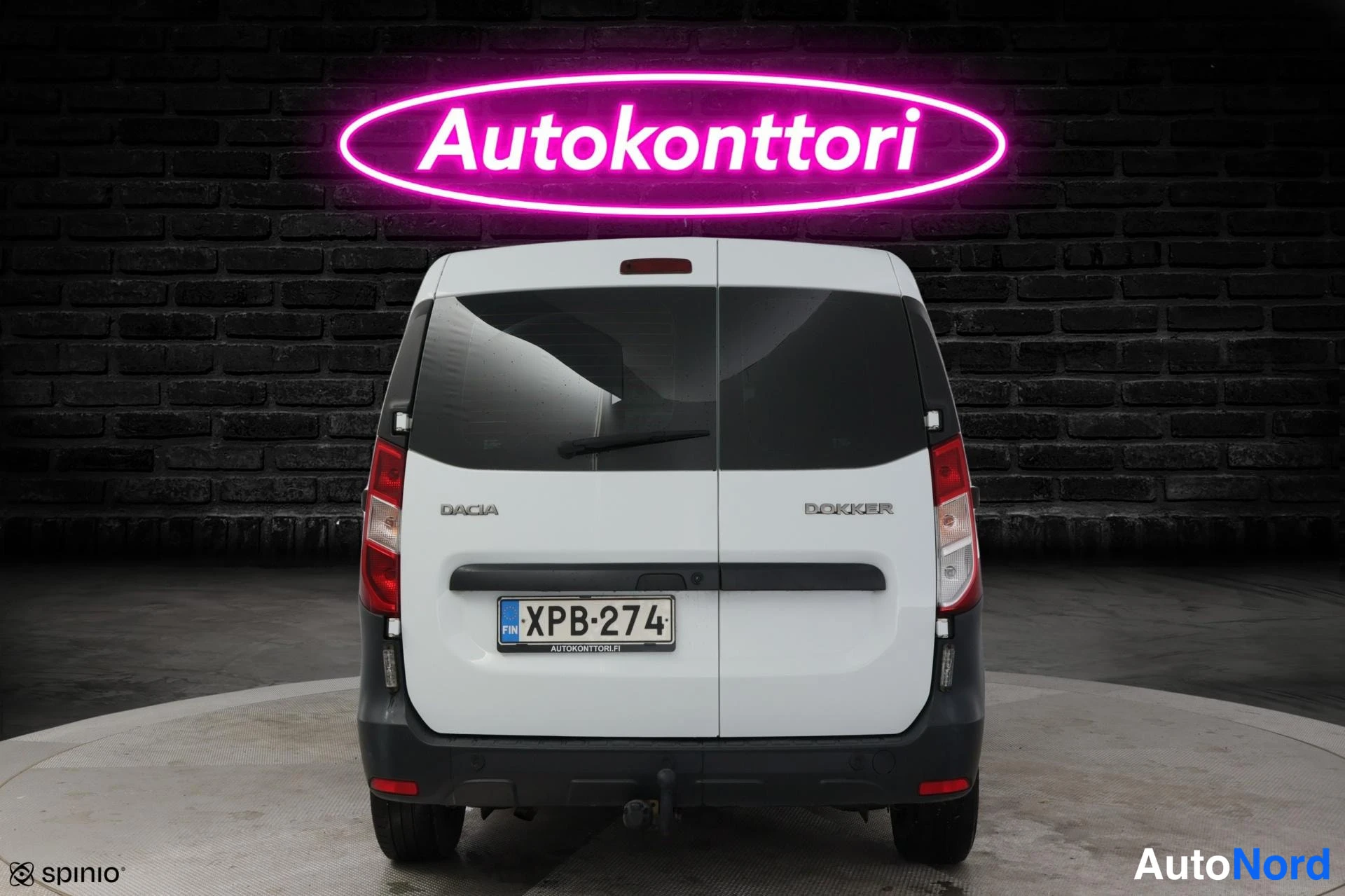 Valkoinen Dacia Dokker 2020, takaa, kuva 6