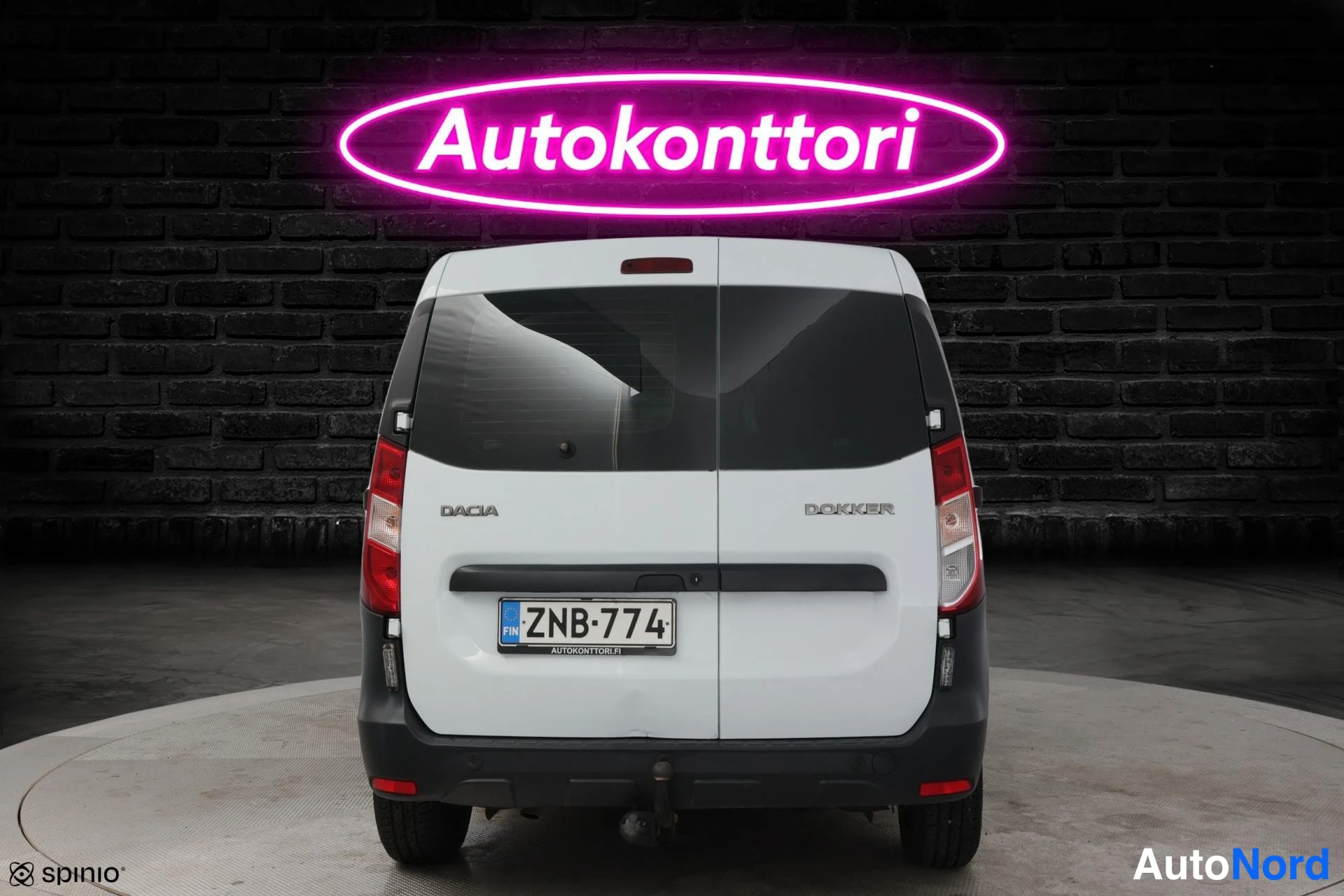 Valkoinen Dacia Dokker 2020, takaa, kuva 6