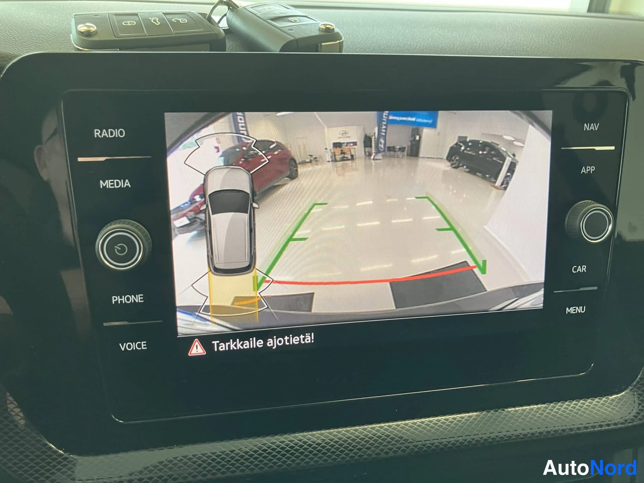 Harmaa Volkswagen T-Cross 2025, yksityiskohta, kuva 19