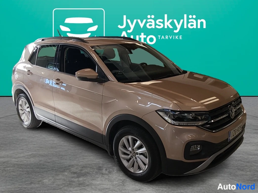 Copper Volkswagen T-Cross 2021, front three-quarter, nose to the right, photo 2