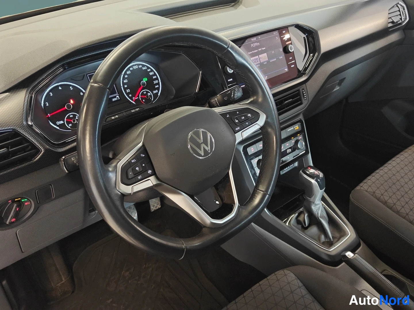 Copper Volkswagen T-Cross 2021, cockpit, photo 6