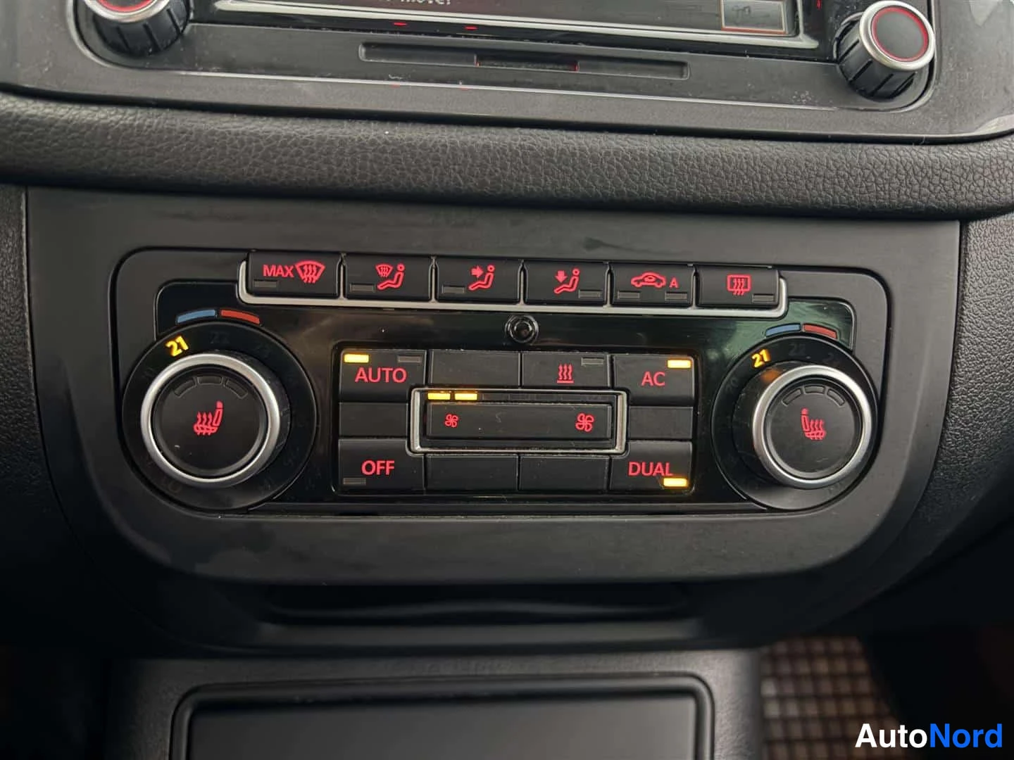 Hopea Volkswagen Tiguan 2012, yksityiskohta, kuva 24