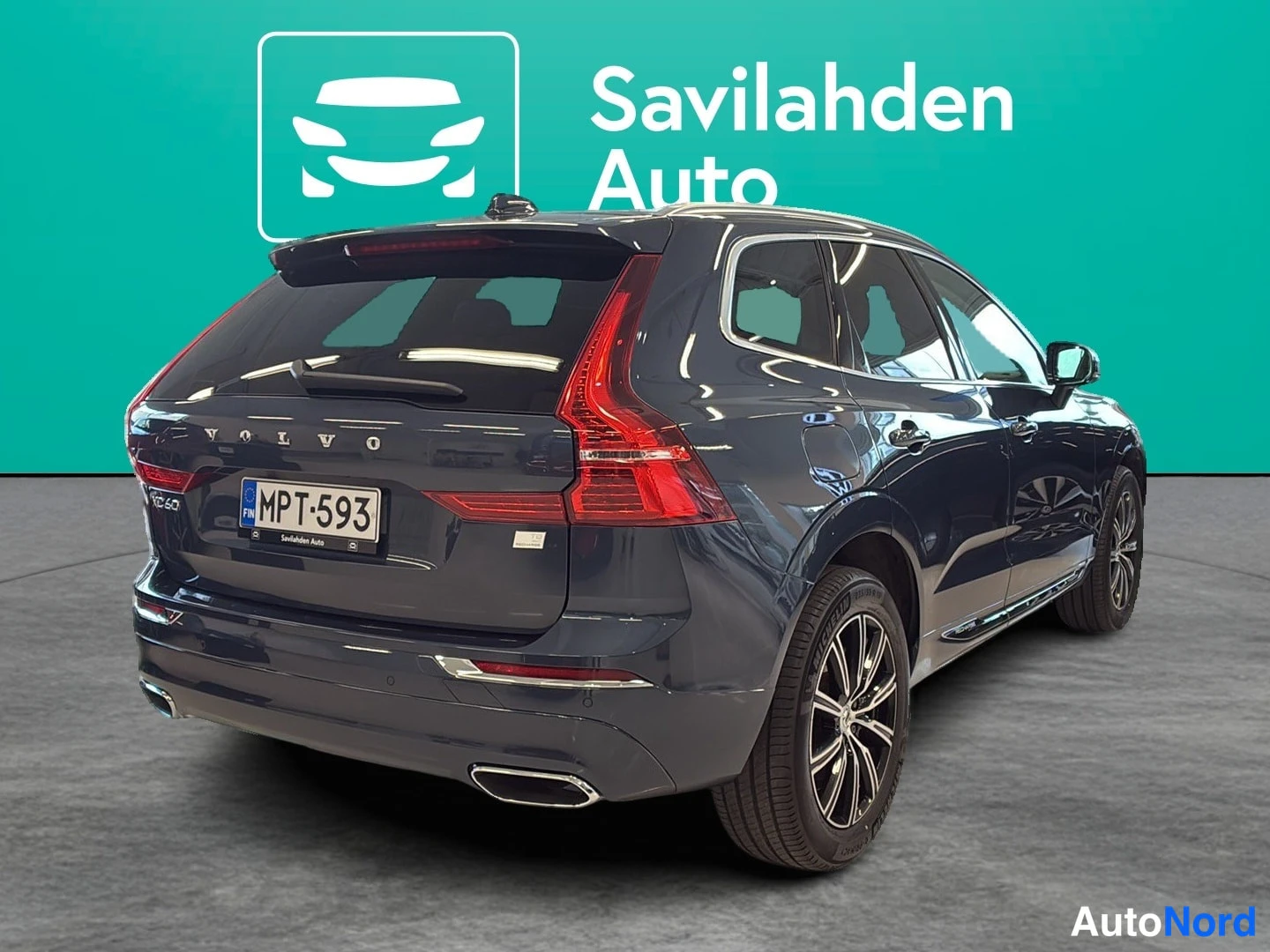 Sininen Volvo XC60 2021, takaviisto, kuva 4