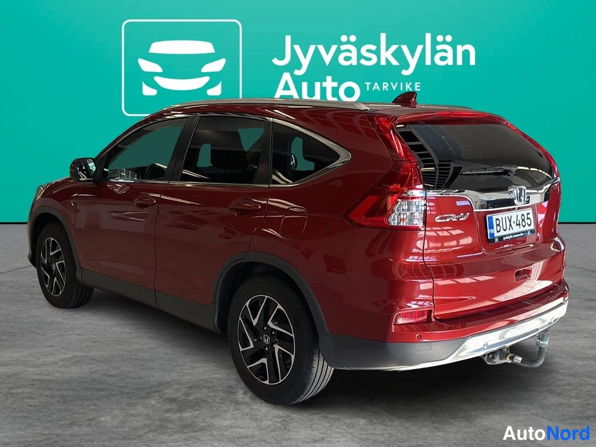Punainen Honda CR-V 2018, takaviisto, kuva 5