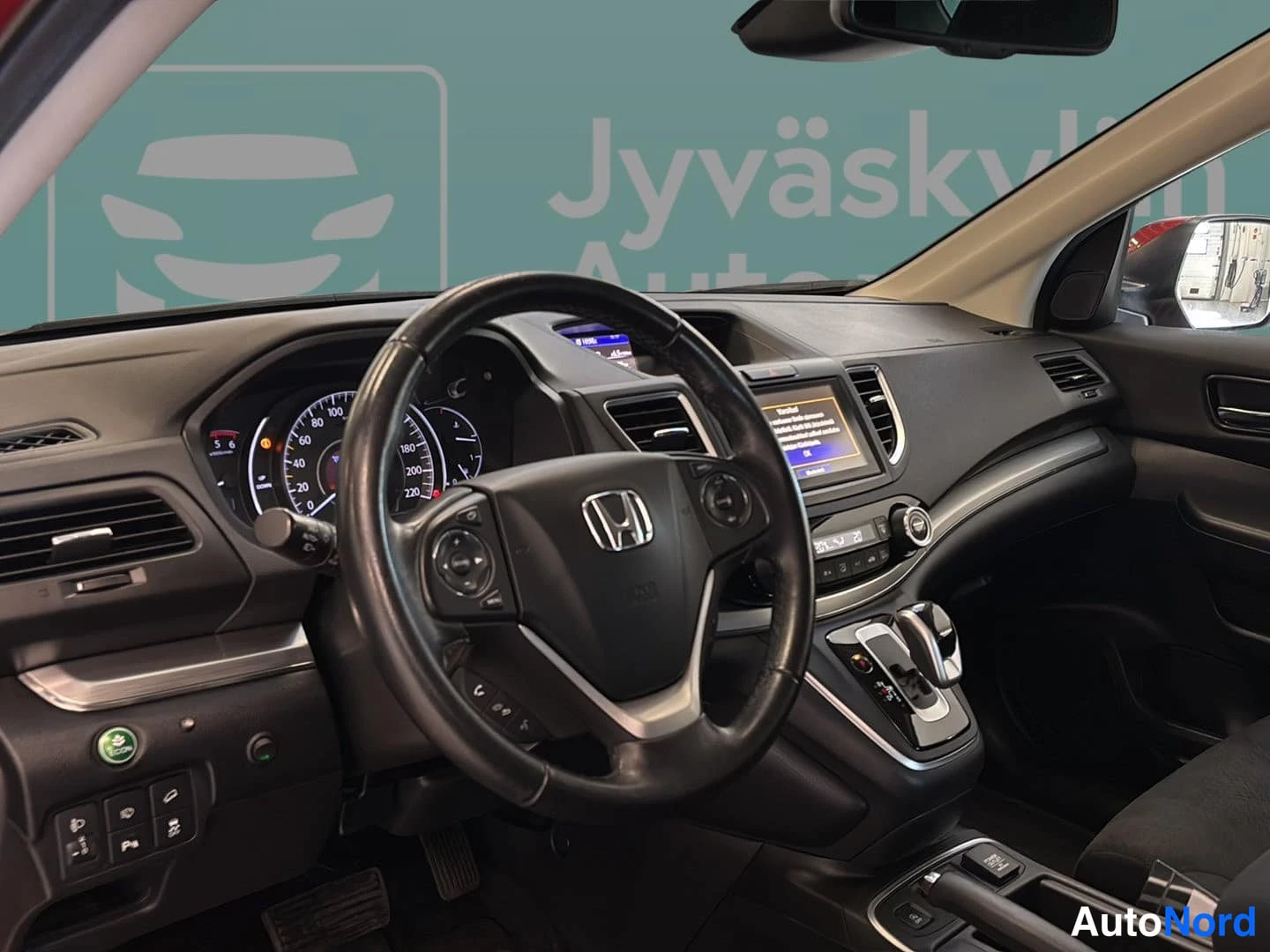 Punainen Honda CR-V 2018, ohjaamo, kuva 8