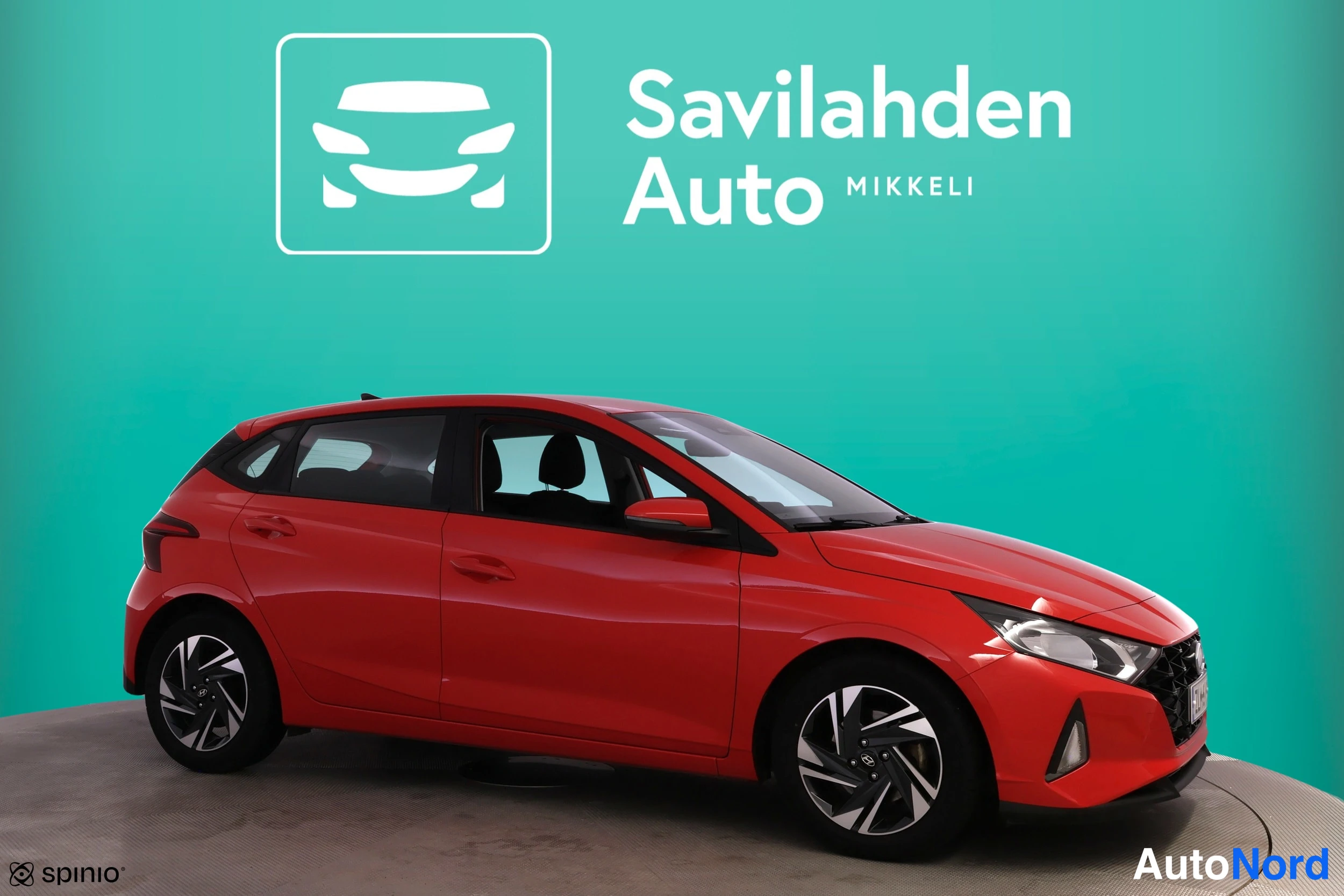 Punainen Hyundai i20 2021, etuviisto, keula oikealle, kuva 6