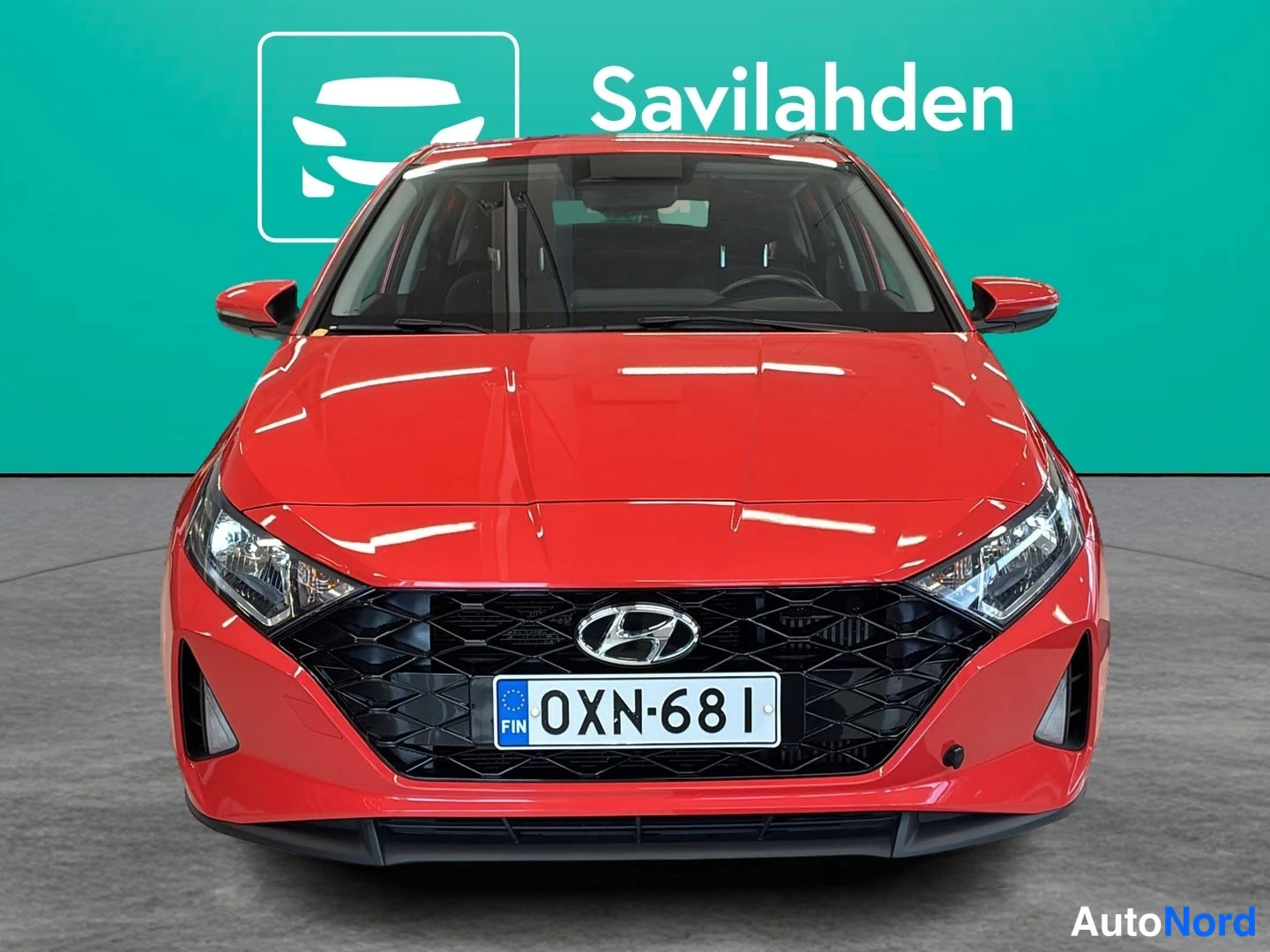 Punainen Hyundai i20 2021, edestä, kuva 2