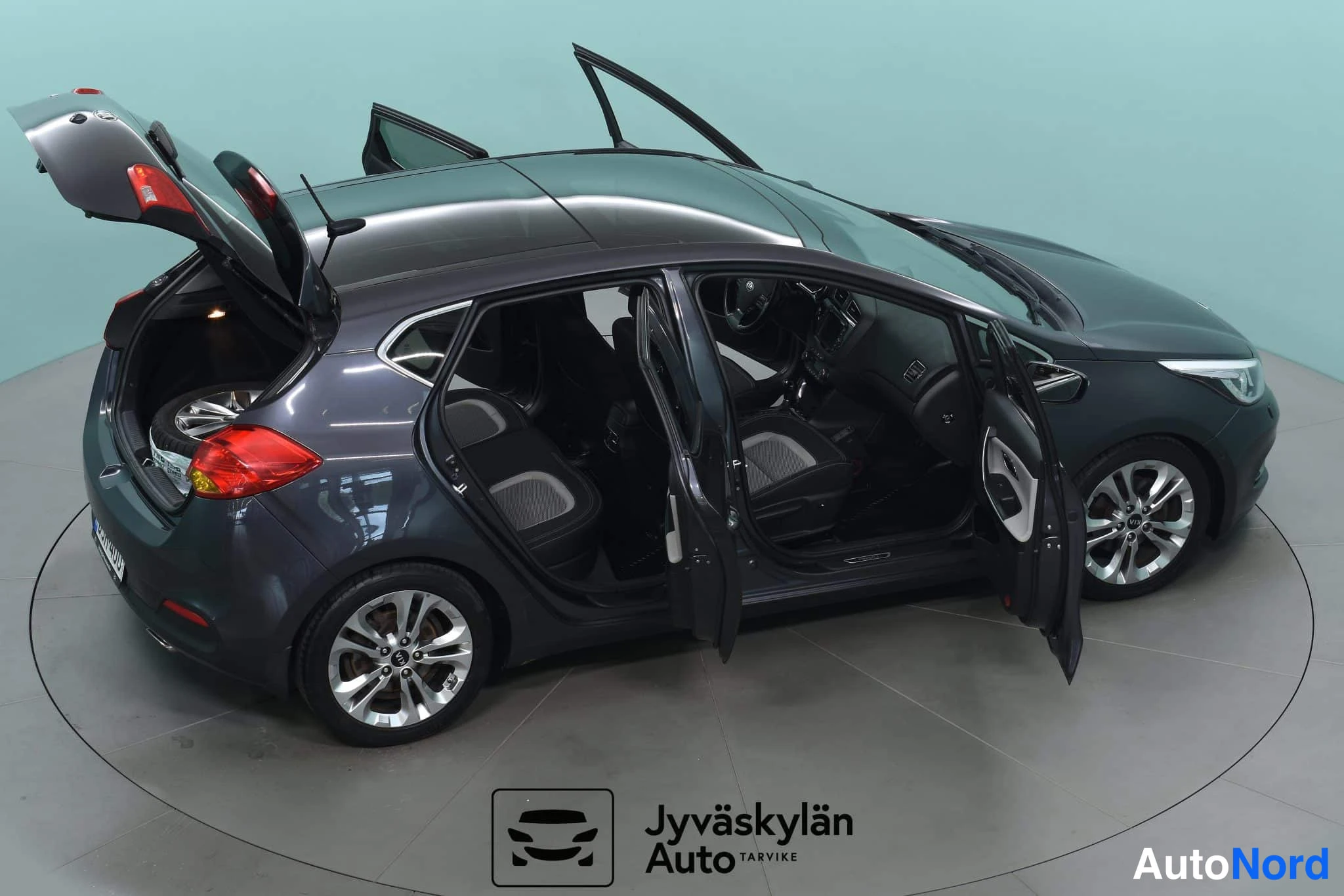 Harmaa Kia Ceed 2012, takaviisto, kuva 15