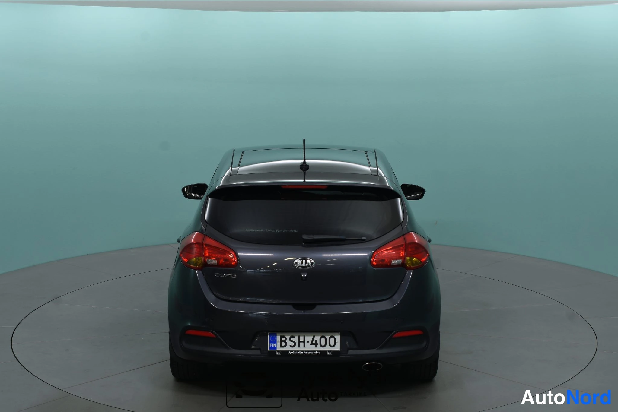 Harmaa Kia Ceed 2012, takaa, kuva 24