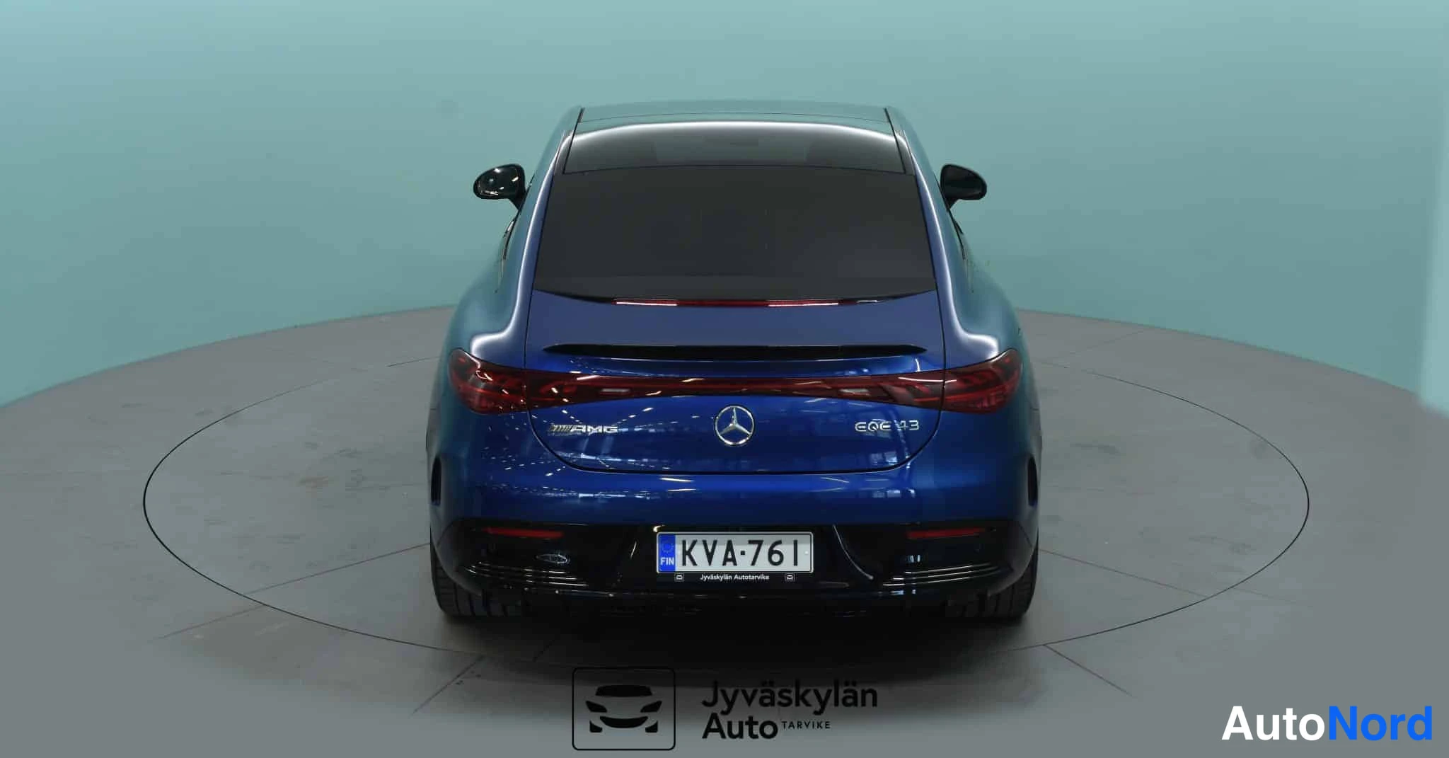 Sininen Mercedes-Benz EQE 2022, takaa, kuva 23