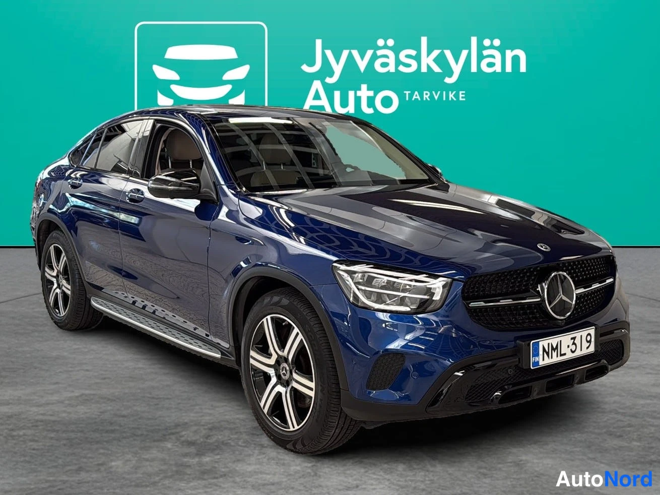 Sininen Mercedes-Benz GLC 2022, etuviisto, keula oikealle, kuva 2