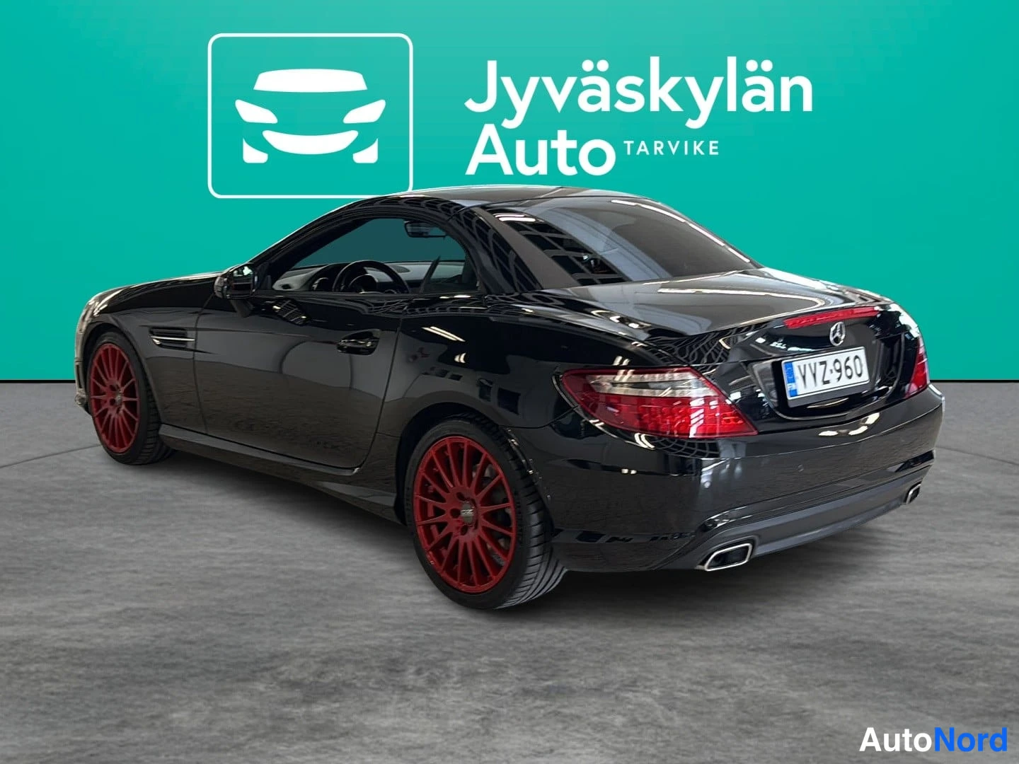 Musta Mercedes-Benz SLK 2011, takaviisto, kuva 9