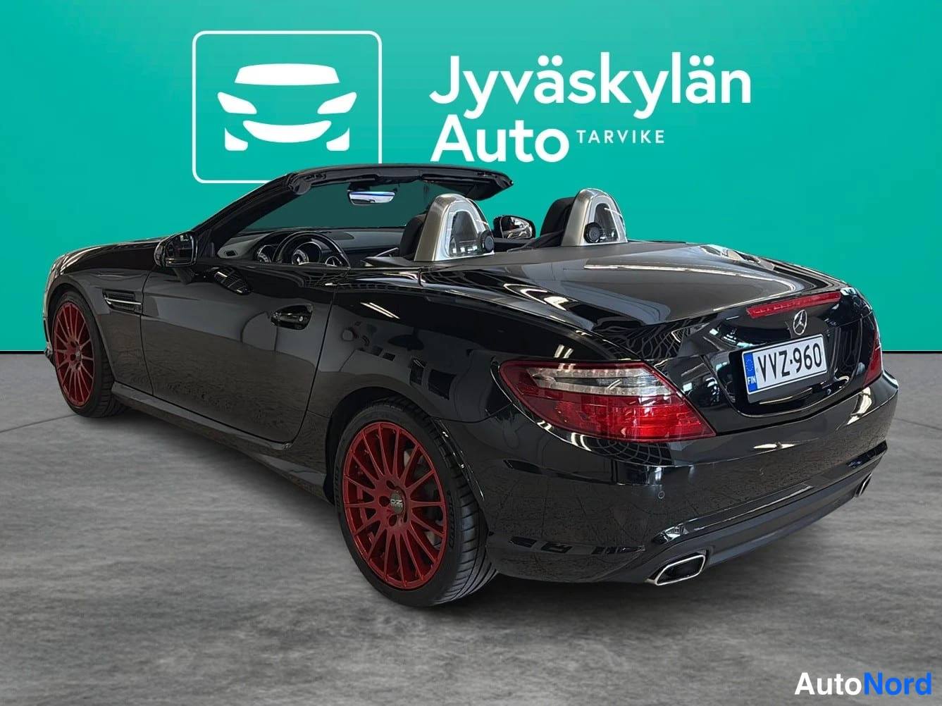 Musta Mercedes-Benz SLK 2011, takaviisto, kuva 7