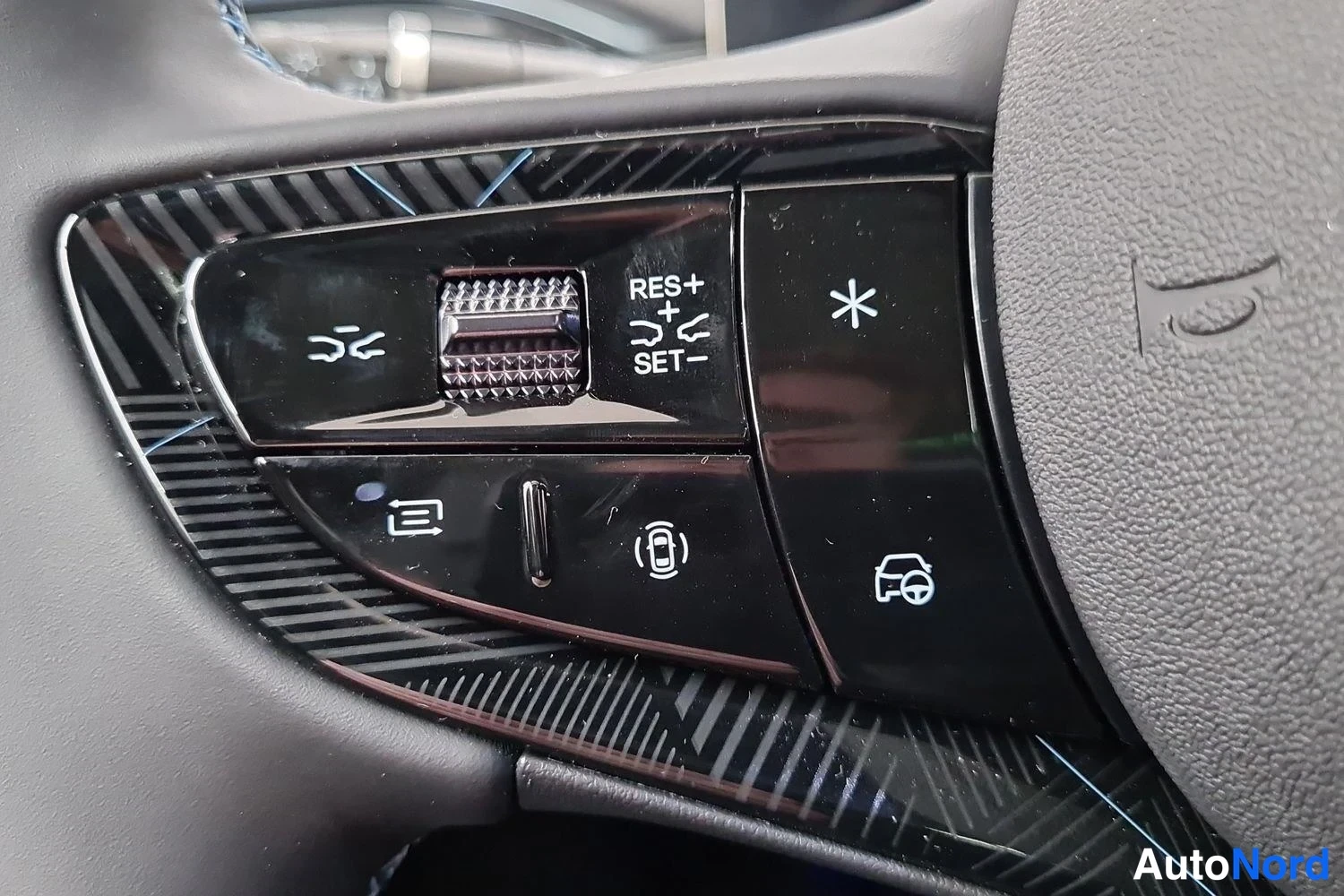 Musta BYD Seal 2026, yksityiskohta, kuva 26