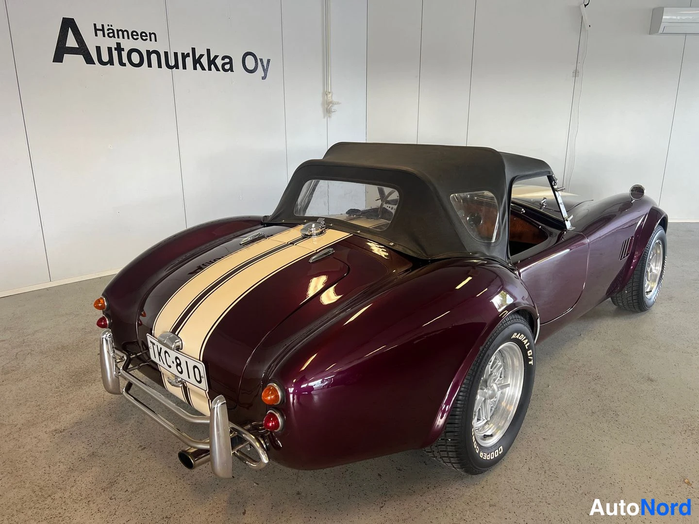 Röd Cobra - 1976, snett bakifrån, bild 21