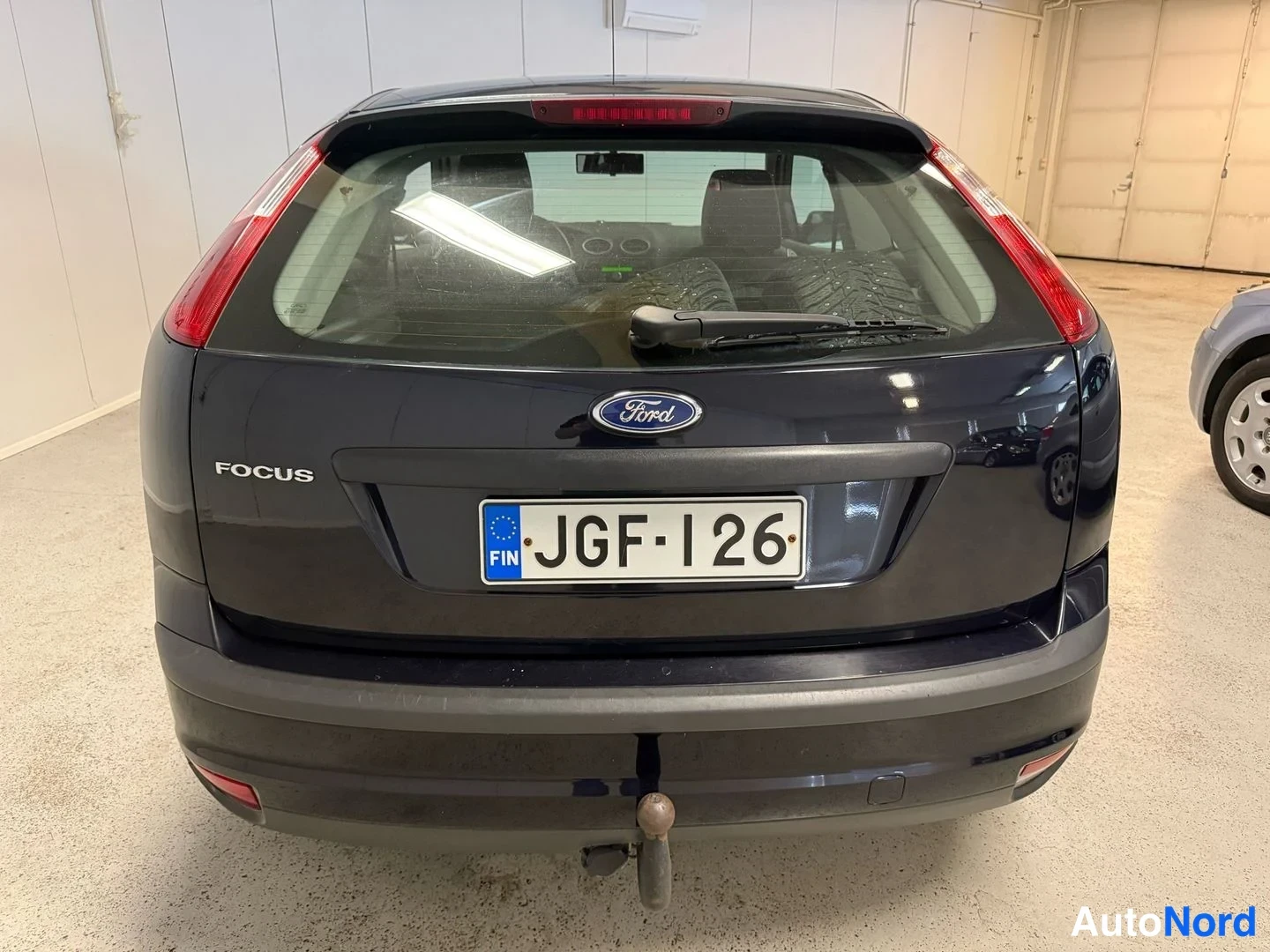 Blå Ford Focus 2005, bakifrån, bild 7