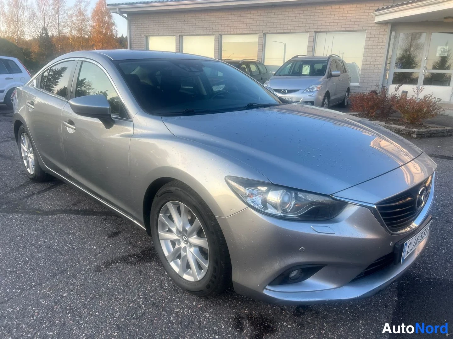 Mazda 6 2,2 SKYACTIV-D Premium Plus Business 6AT 2014