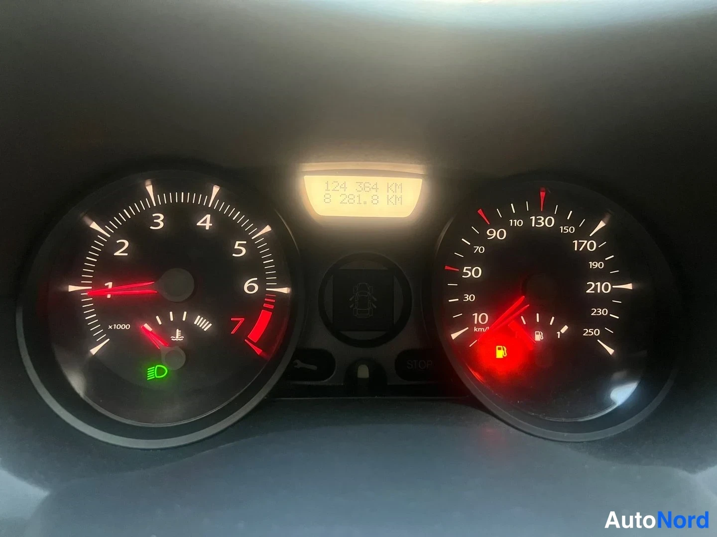 Silver Renault Megane 2007, detalj, bild 12