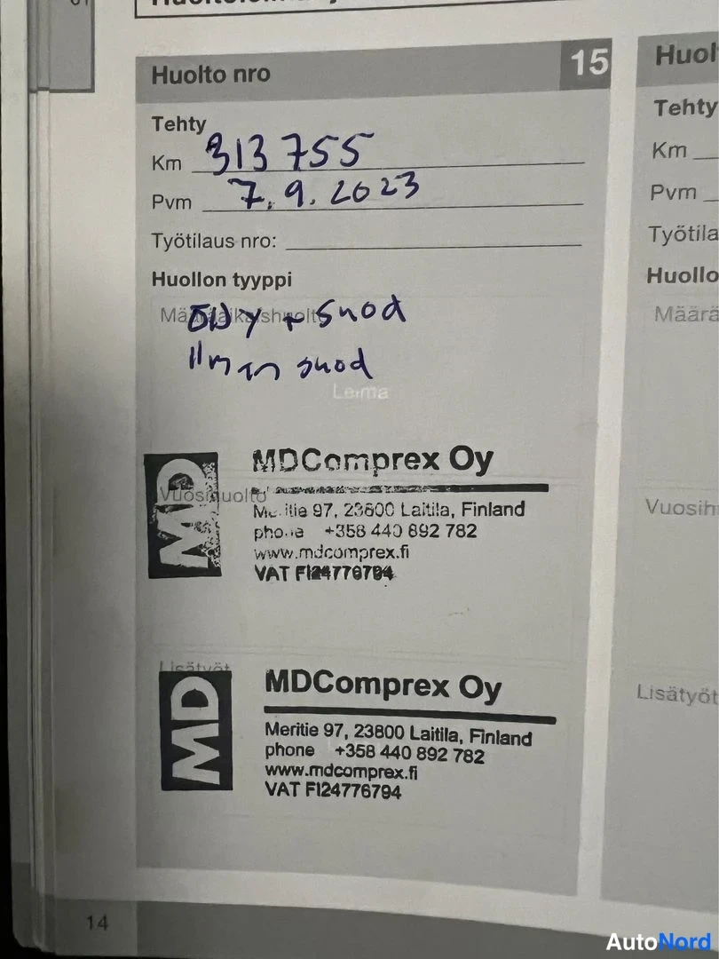 Blå Volvo V50 2004, dokument, bild 24