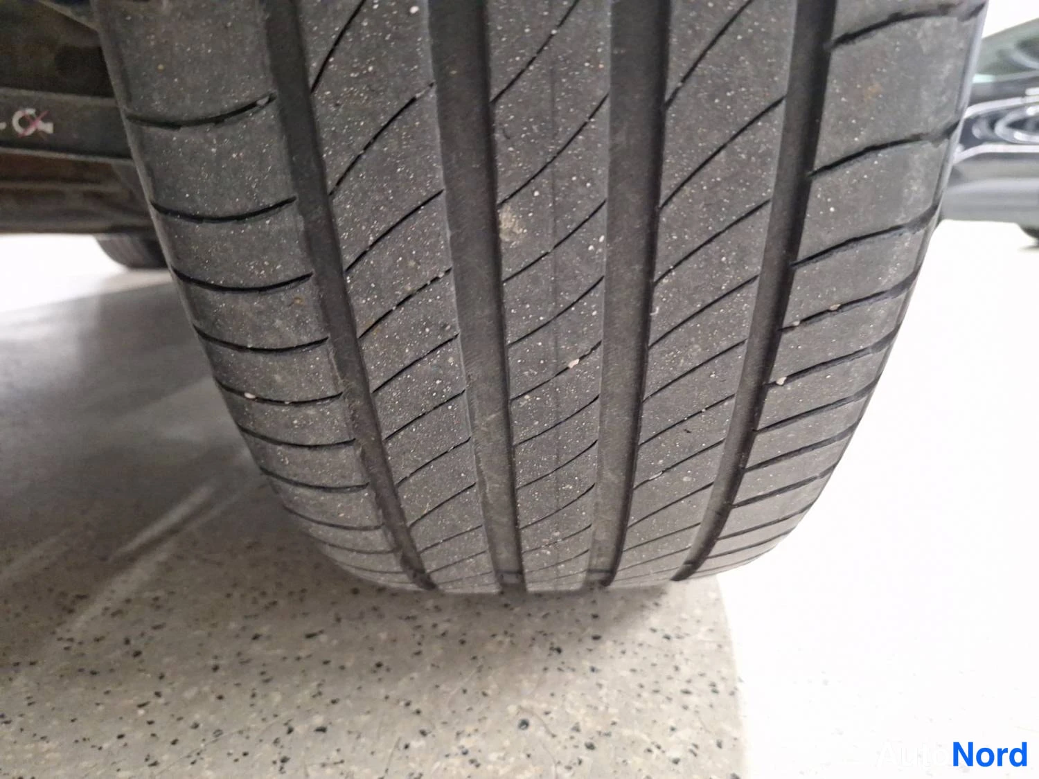 Grå Peugeot 3008 2021, detalj, bild 19