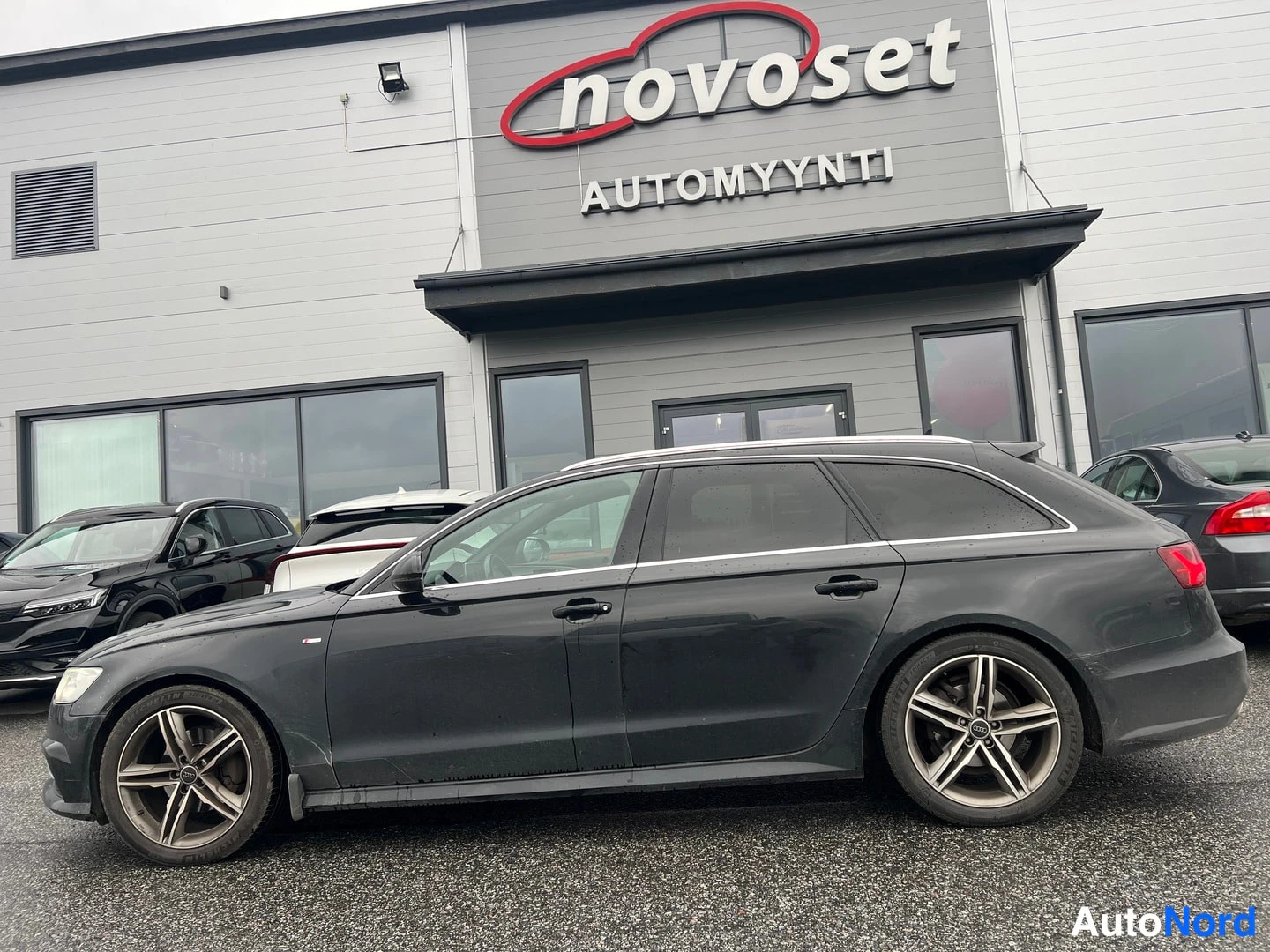 Harmaa Audi A6 Avant 2016, sivulta, kuva 3