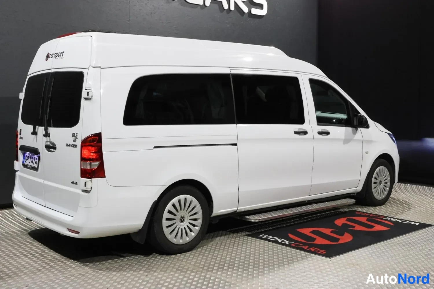 White Mercedes-Benz Vito 2023, rear three-quarter, photo 9