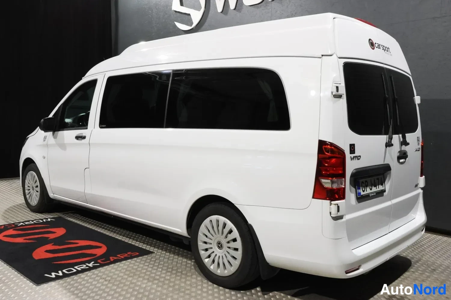 White Mercedes-Benz Vito 2023, rear three-quarter, photo 10