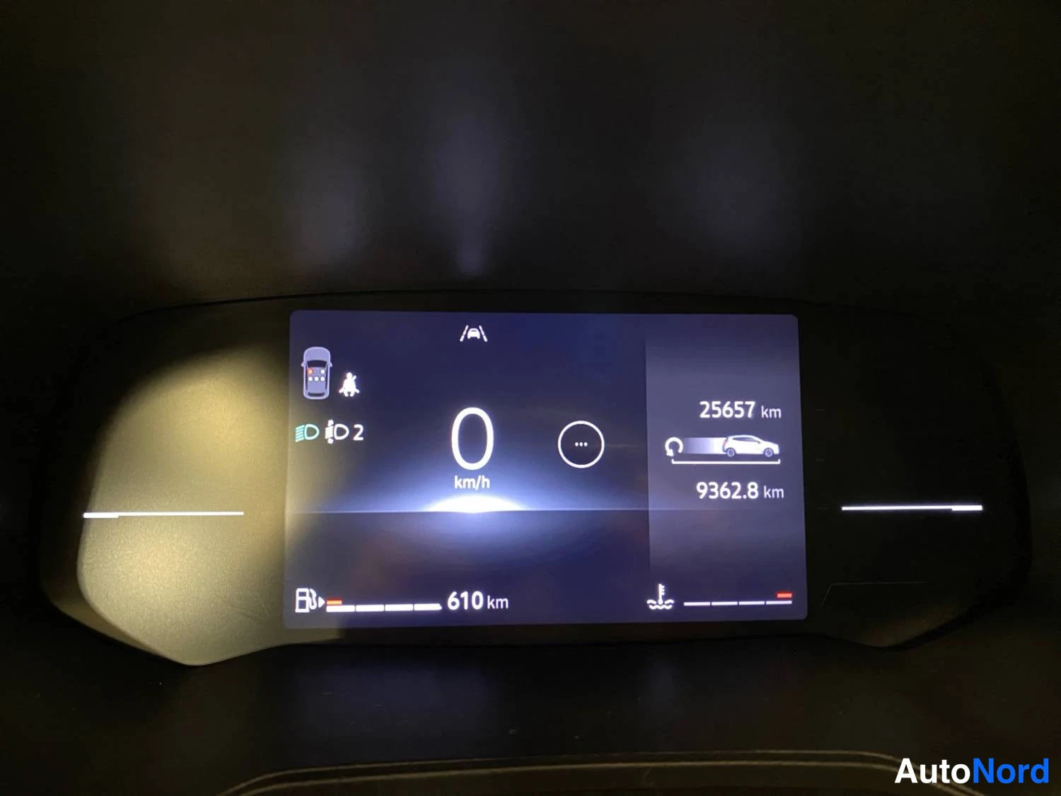 Punainen Renault Clio 2025, yksityiskohta, kuva 22