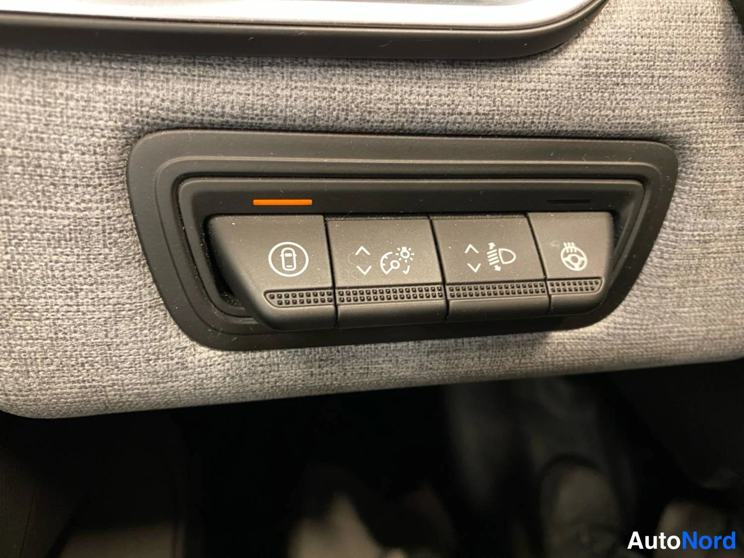 Punainen Renault Clio 2025, yksityiskohta, kuva 20