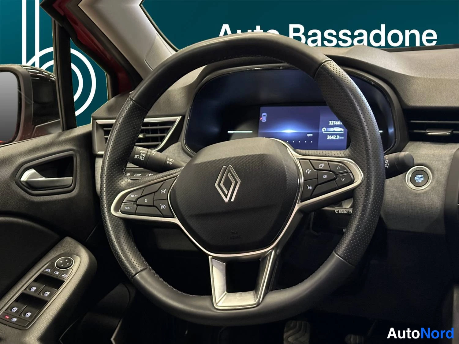 Oranssi Renault Clio 2025, yksityiskohta, kuva 26
