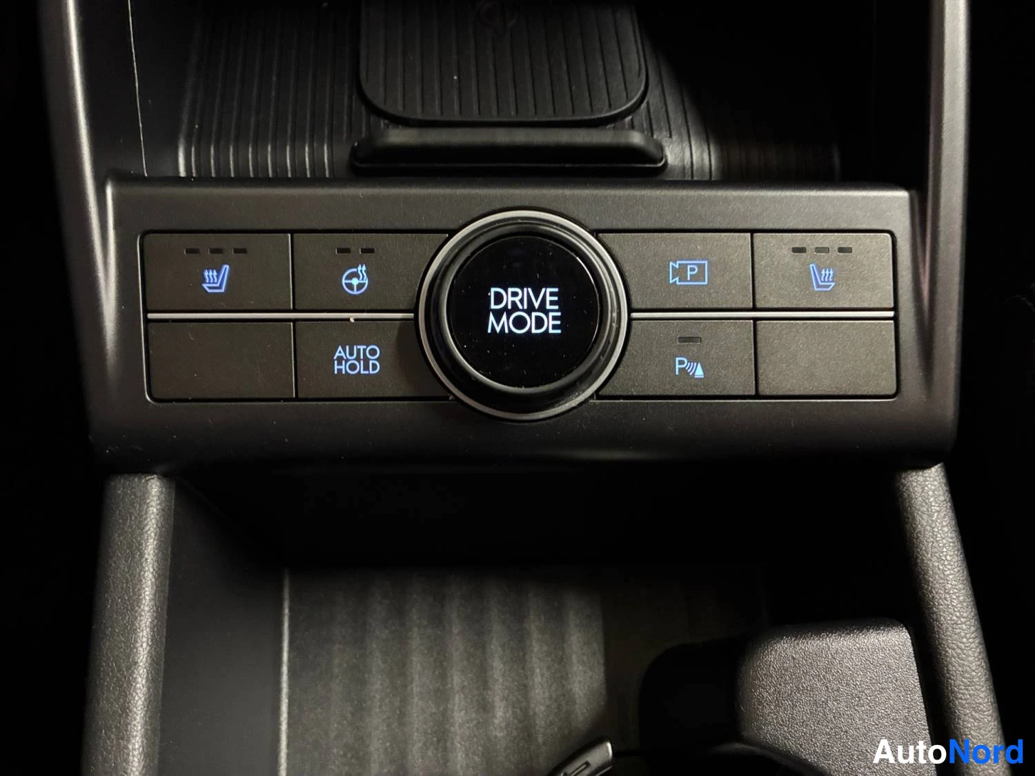 Vit Hyundai Kona 2025, bild 27