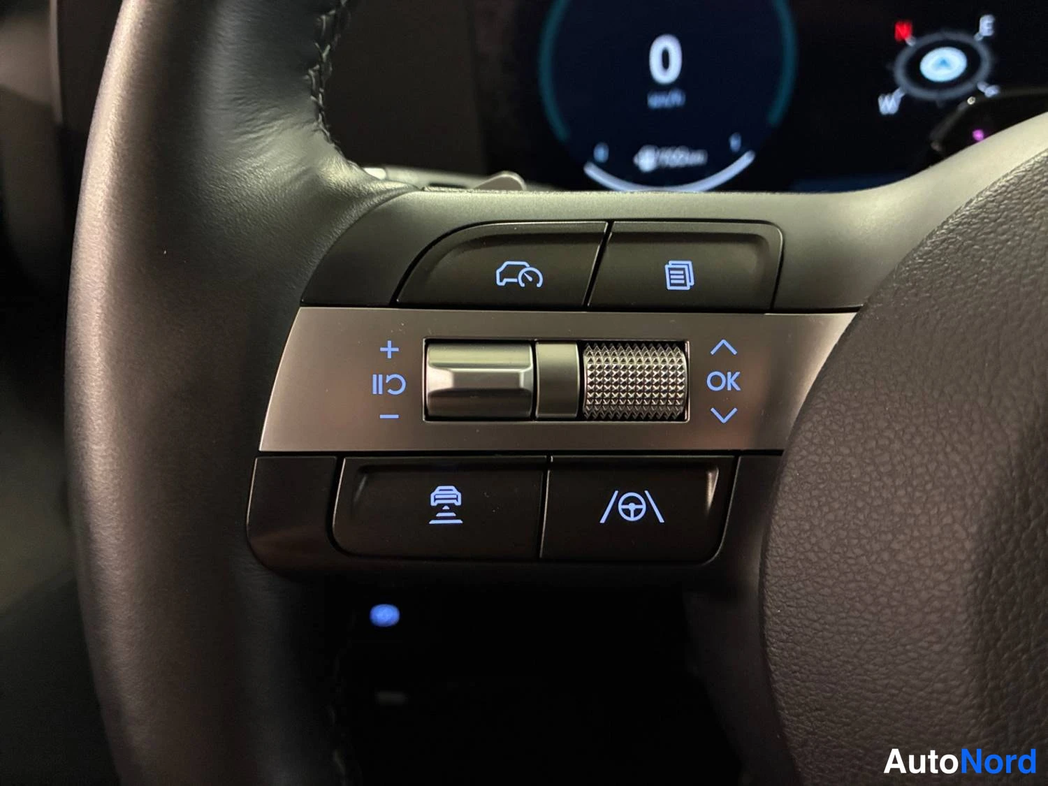 Vit Hyundai Kona 2025, detalj, bild 29