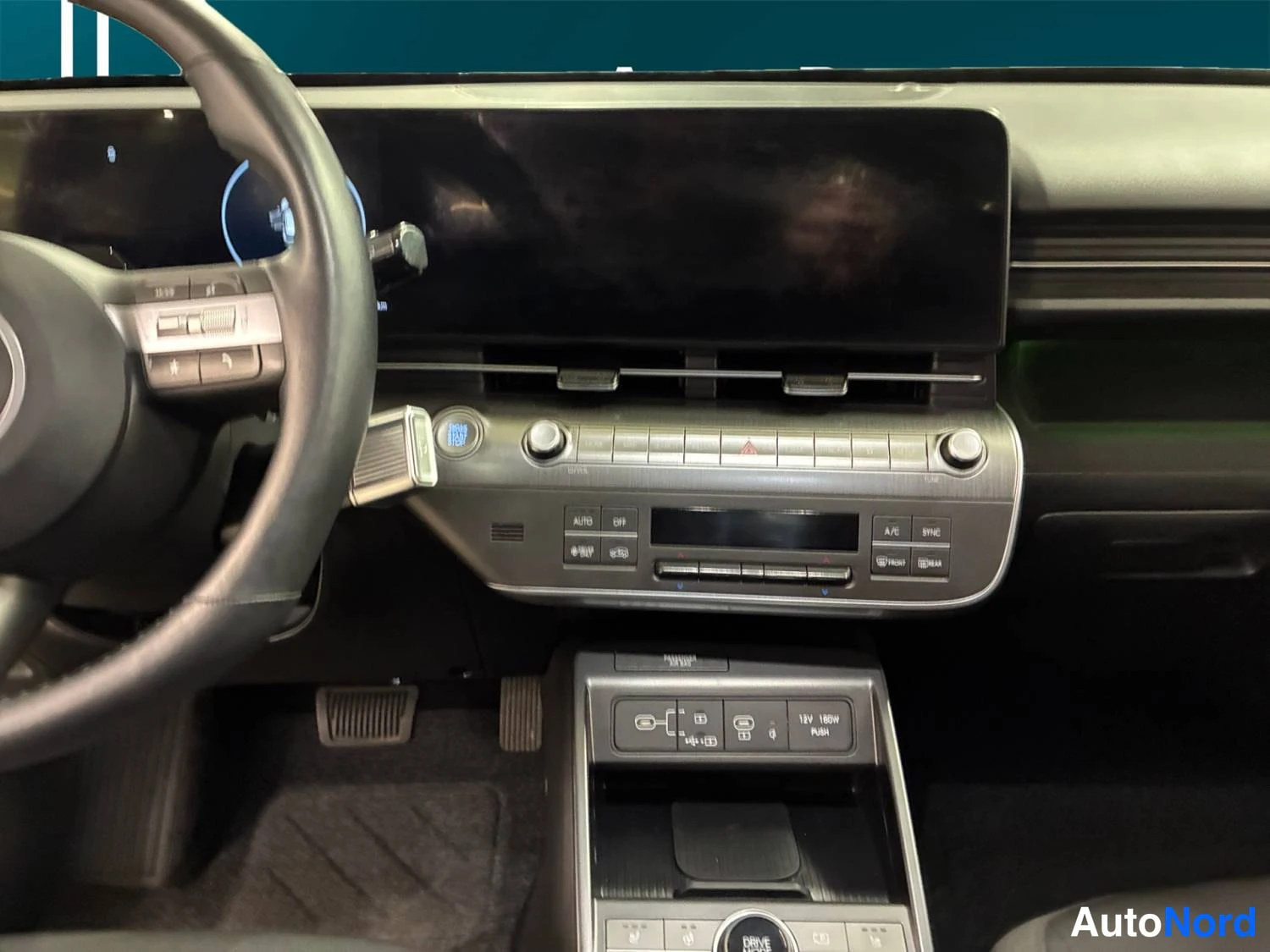 Vit Hyundai Kona 2025, detalj, bild 15